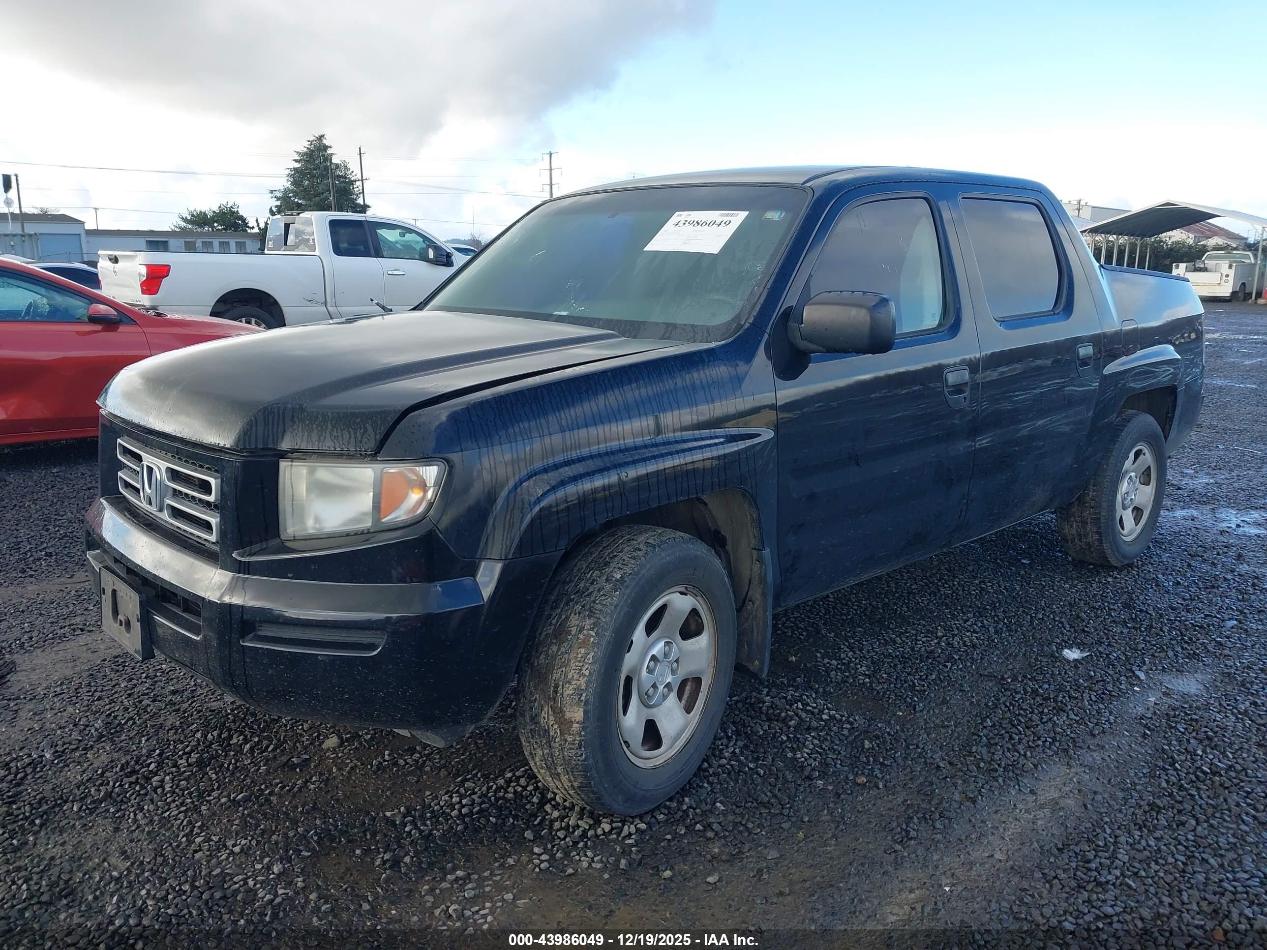 HONDA RIDGELINE image 2