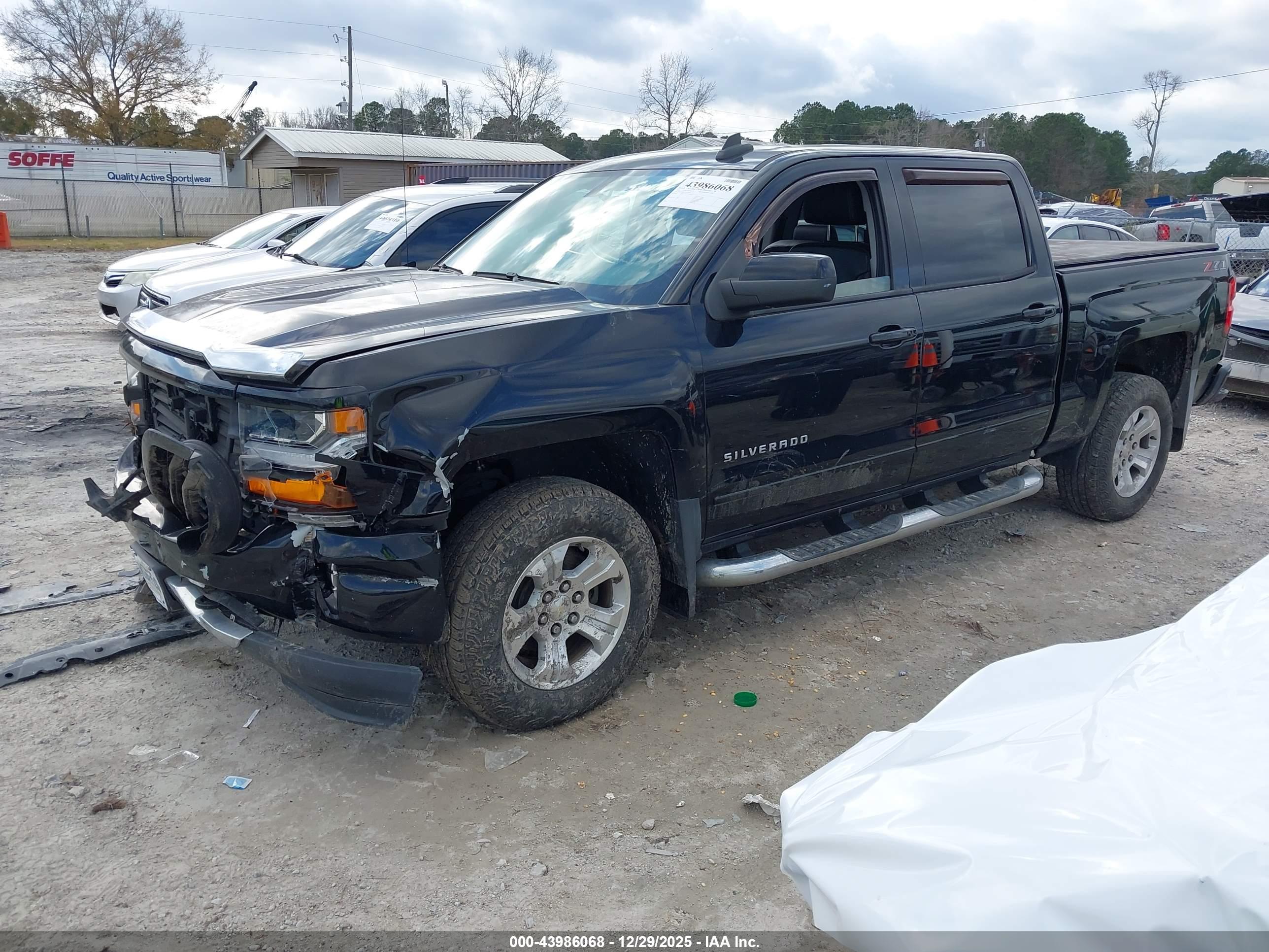 CHEVROLET SILVERADO image 2
