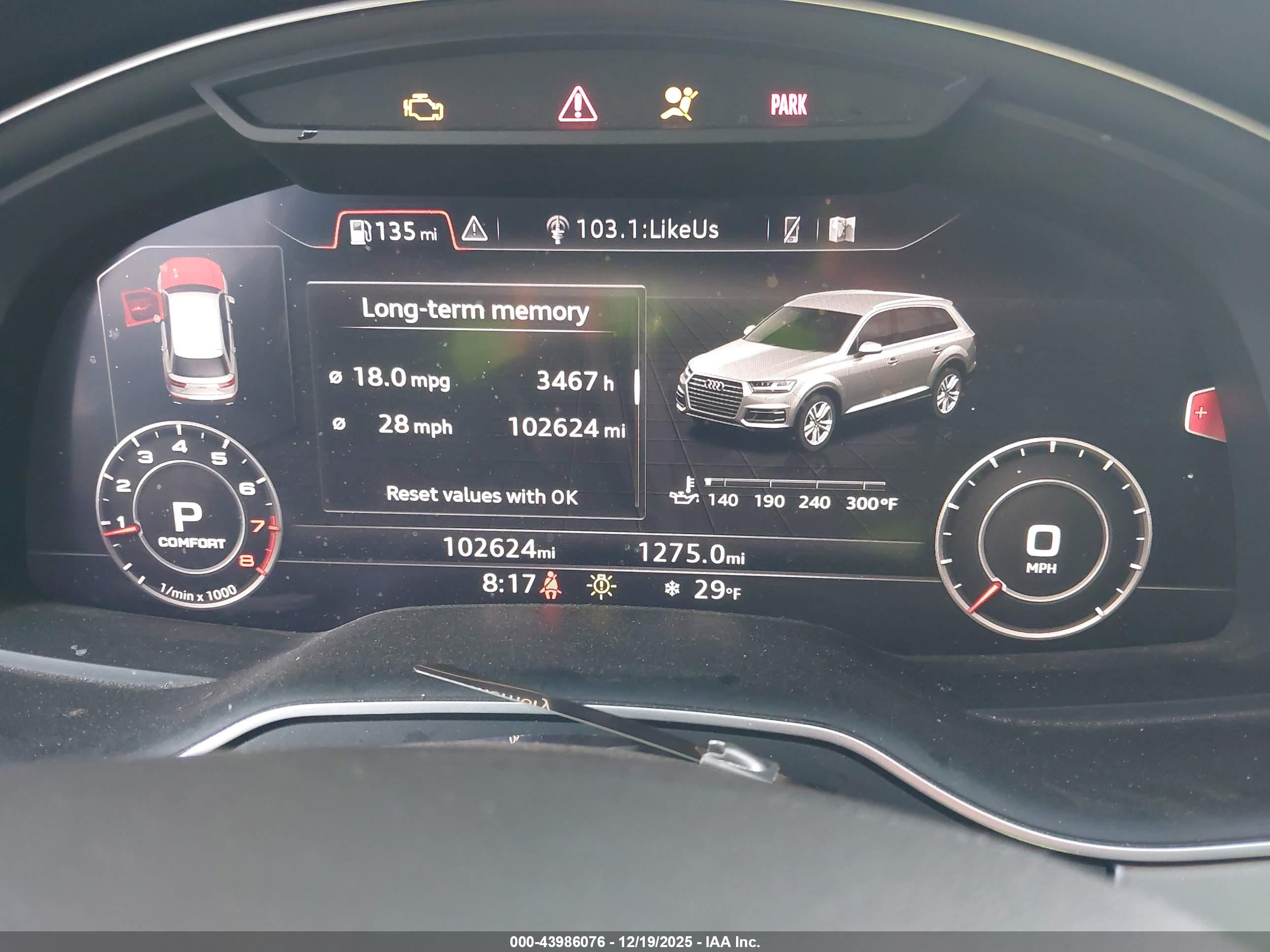 AUDI Q7 image 7
