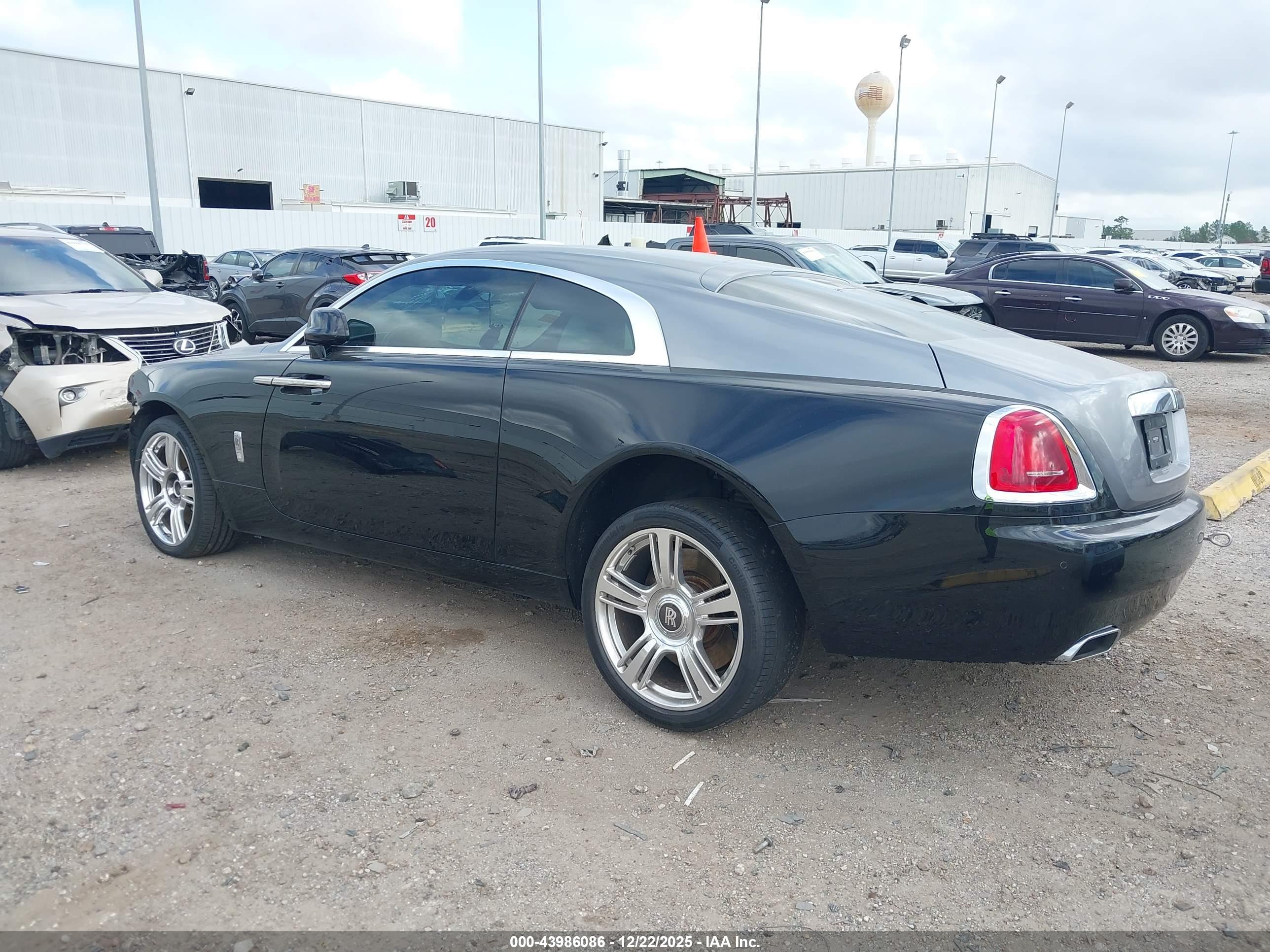 ROLLS-ROYCE WRAITH image 3