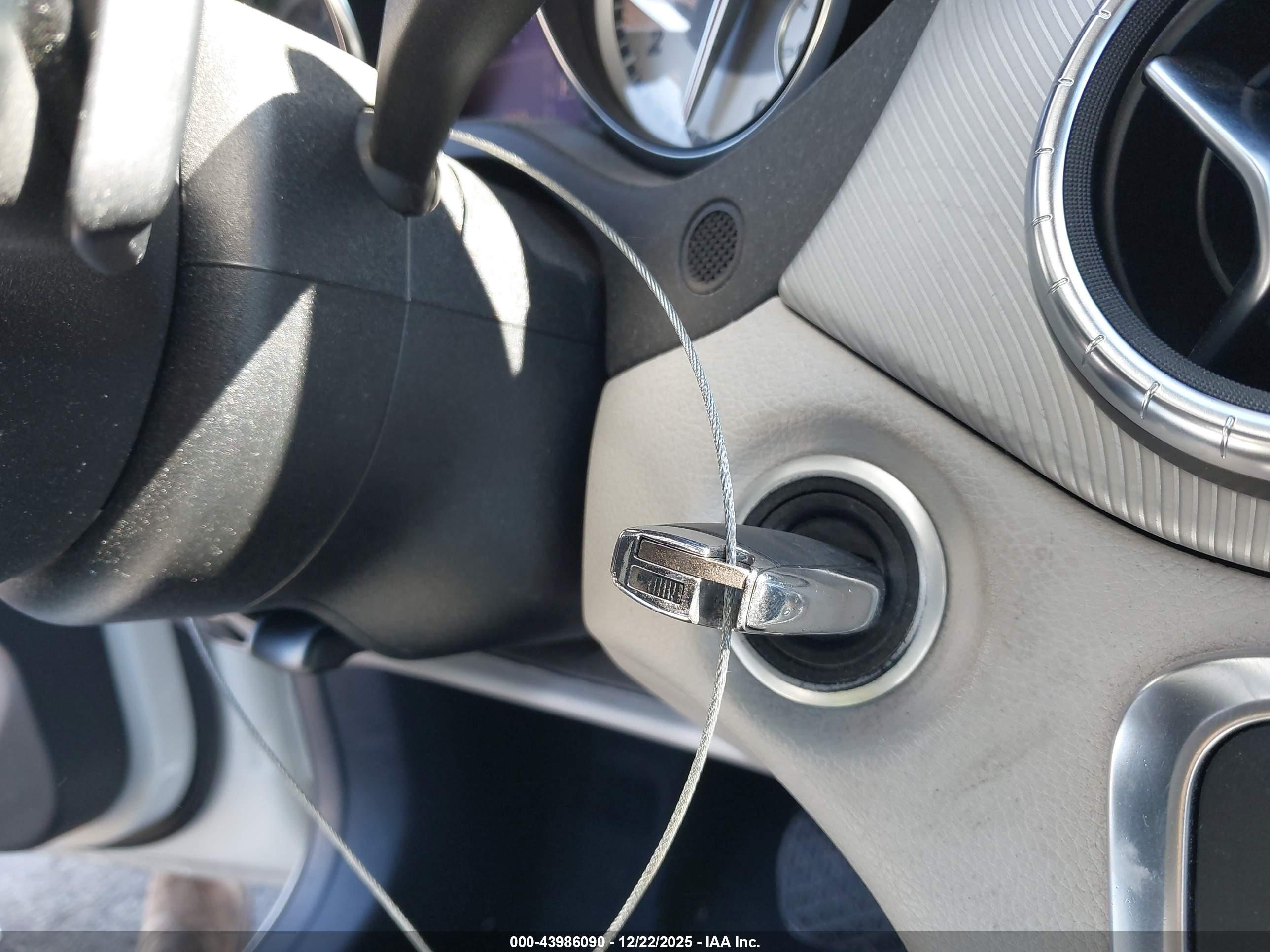 MERCEDES-BENZ CLA image 11