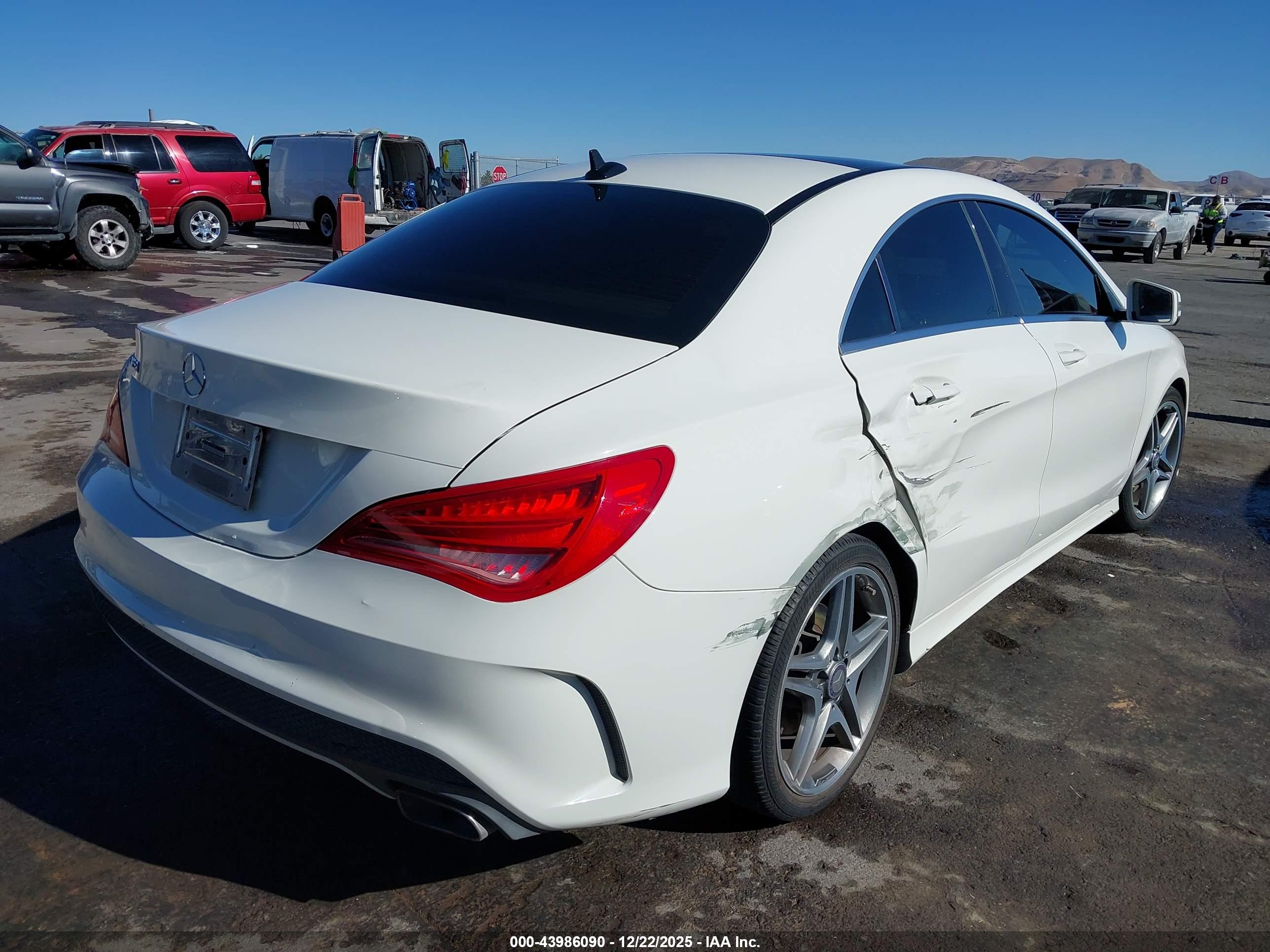 MERCEDES-BENZ CLA image 4