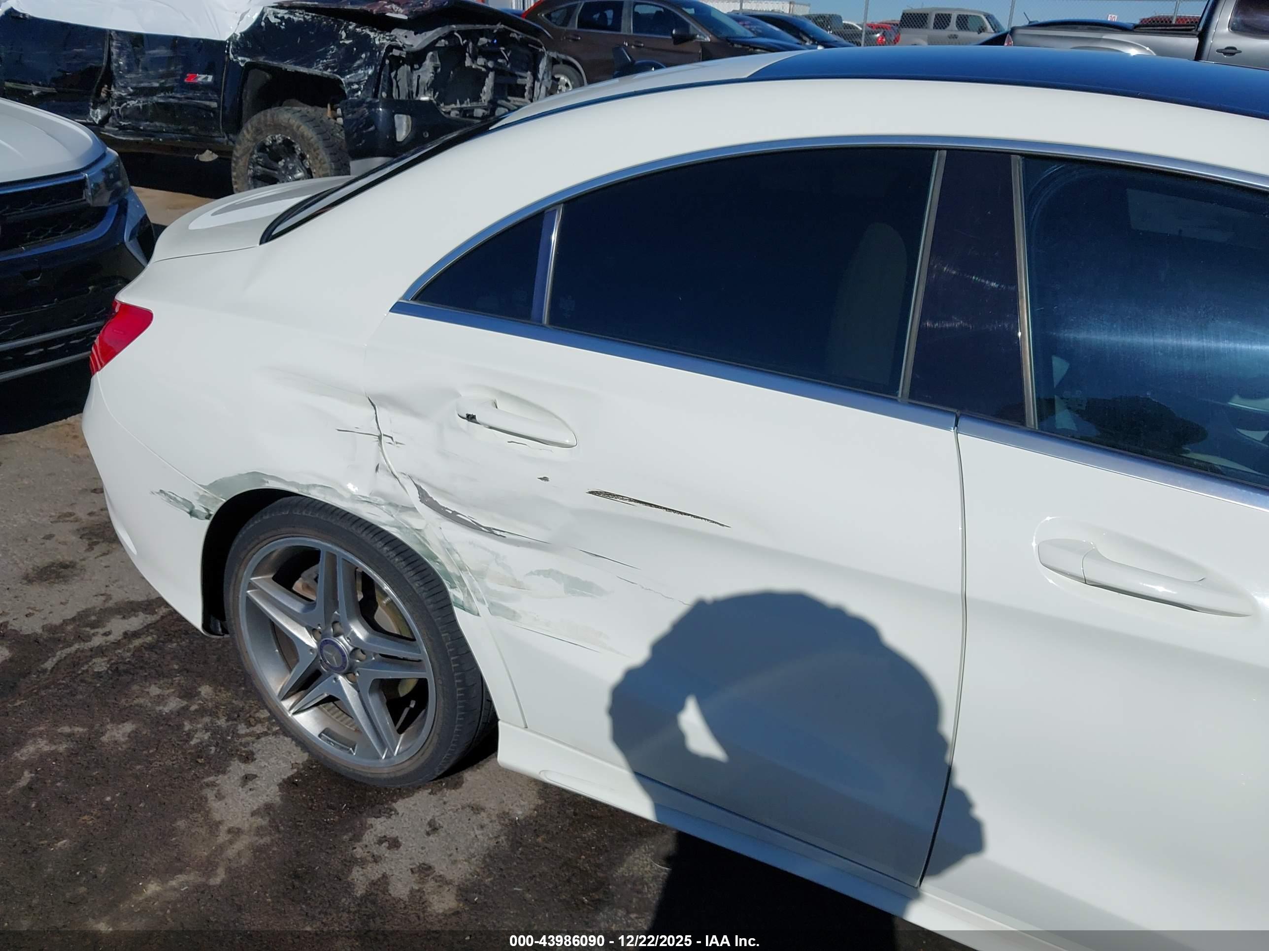 MERCEDES-BENZ CLA image 6