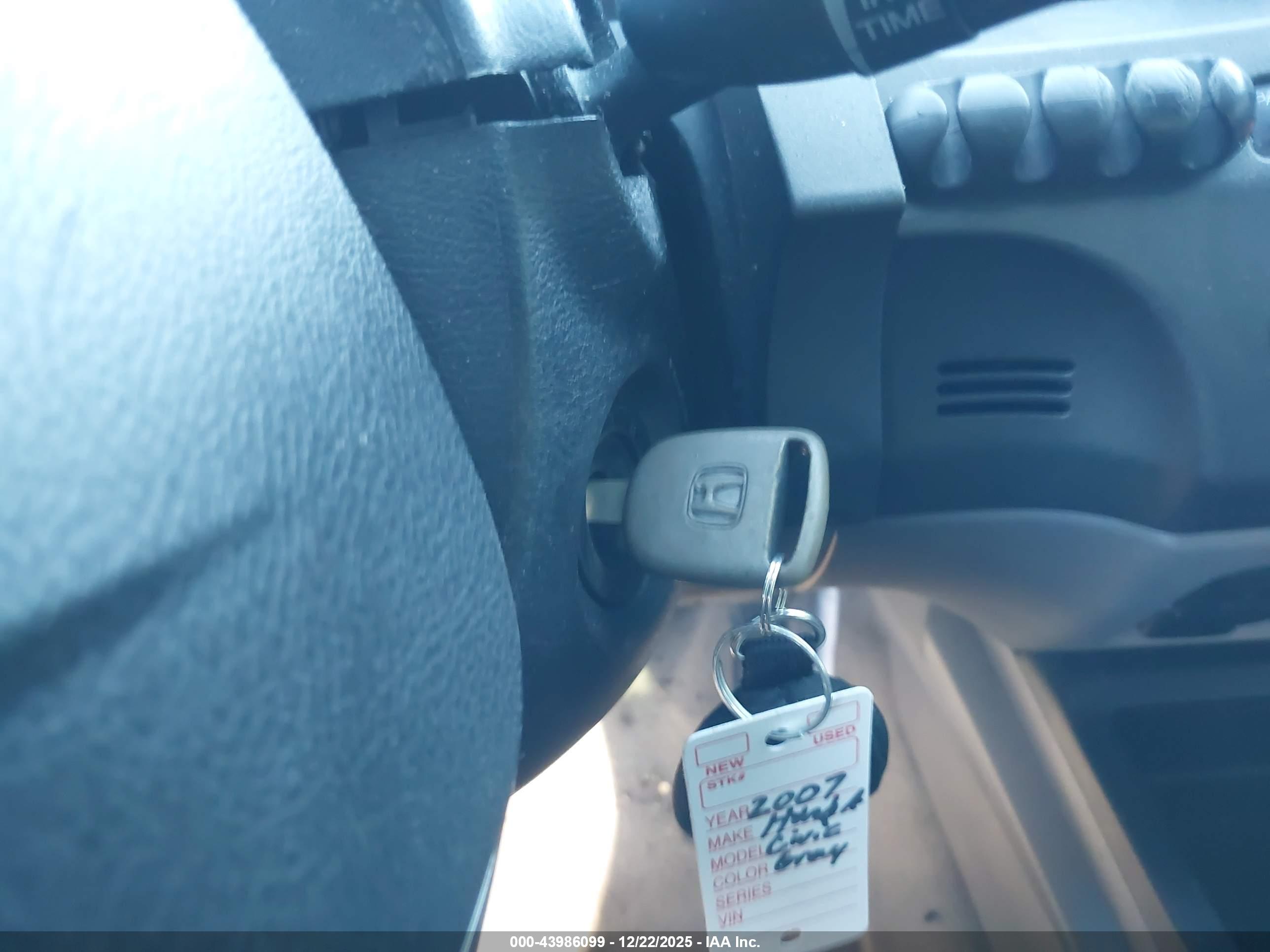 HONDA CIVIC image 11