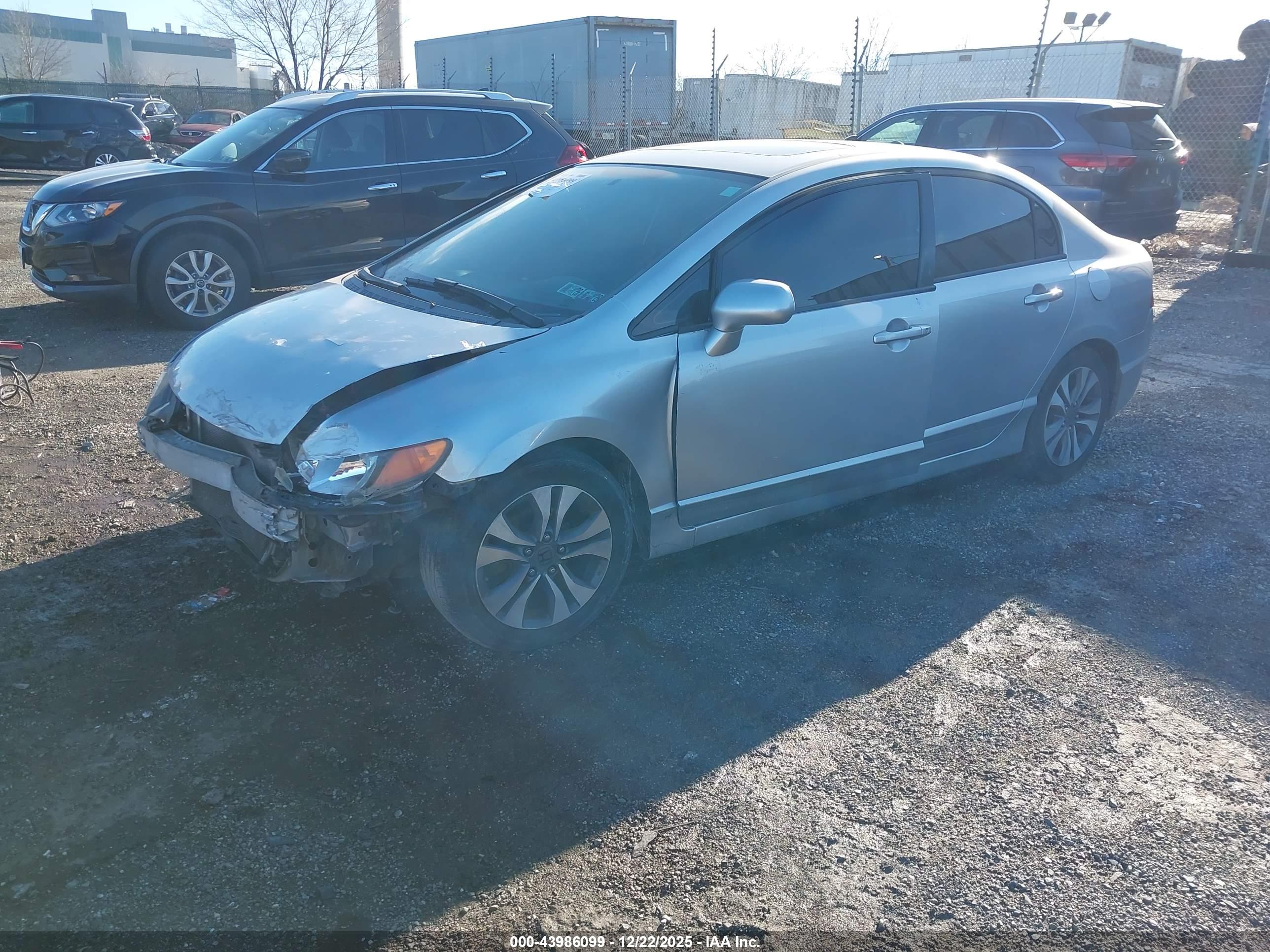 HONDA CIVIC image 2
