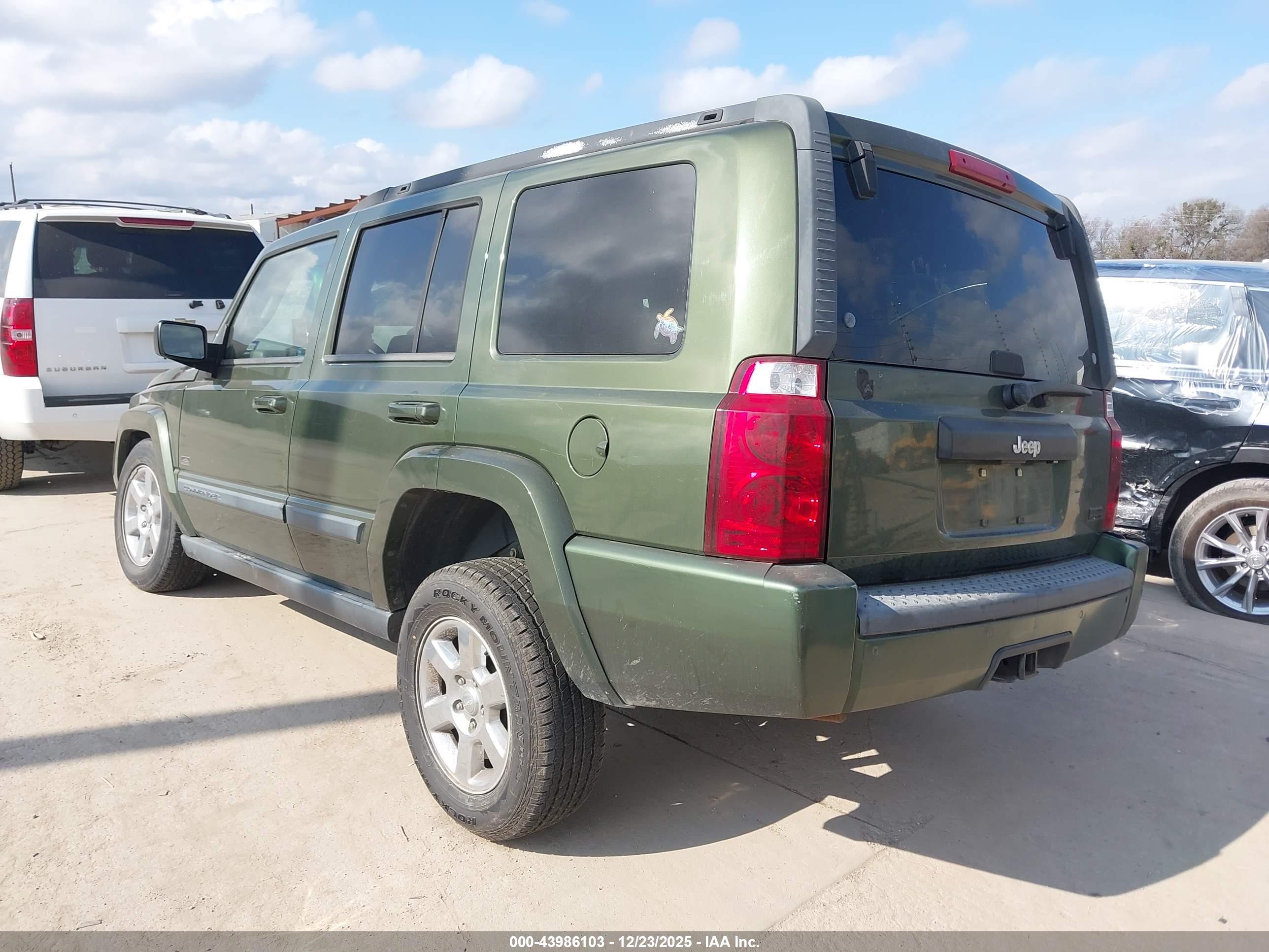JEEP COMMANDER image 3