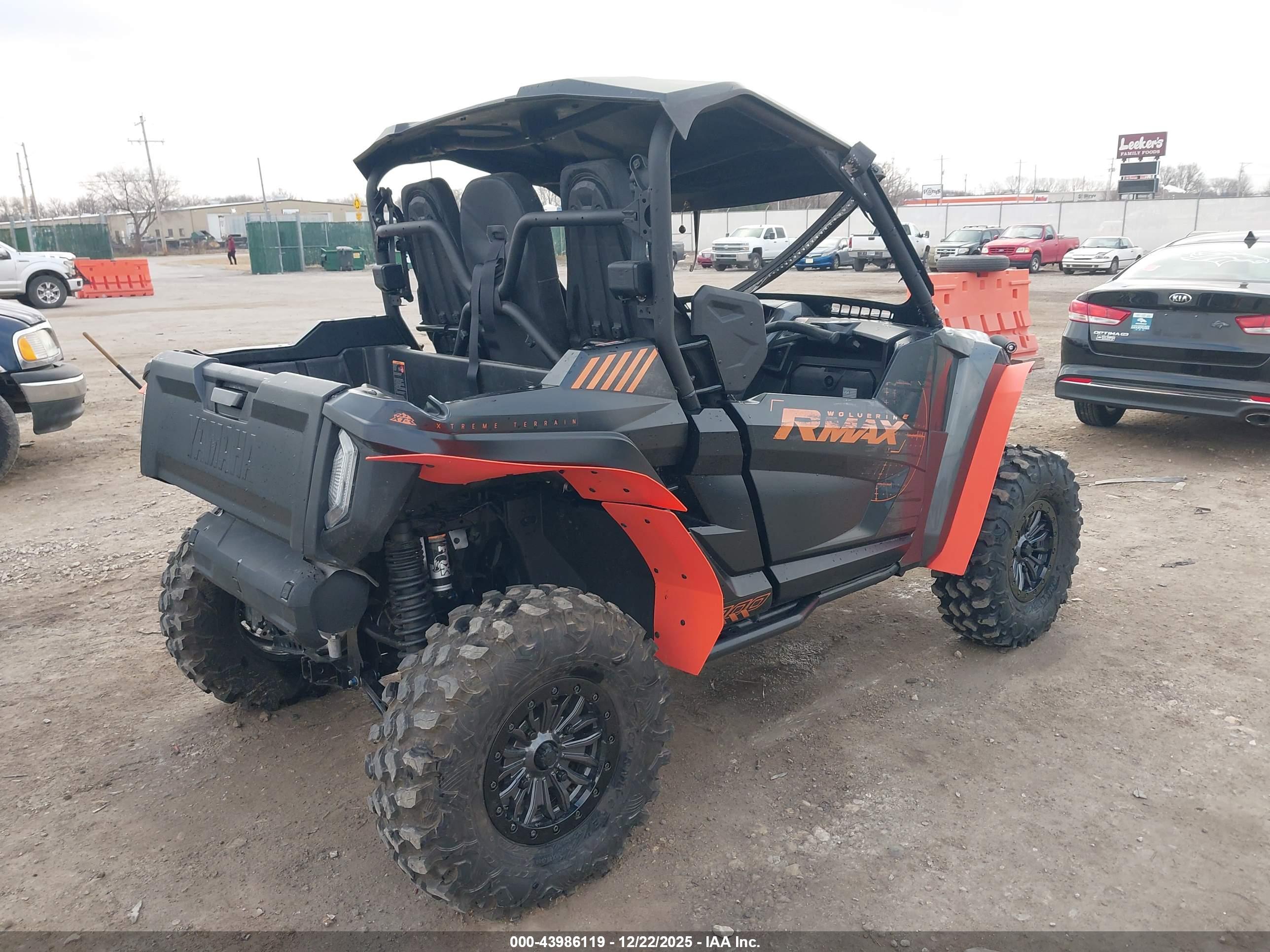 YAMAHA YXE1000 image 4