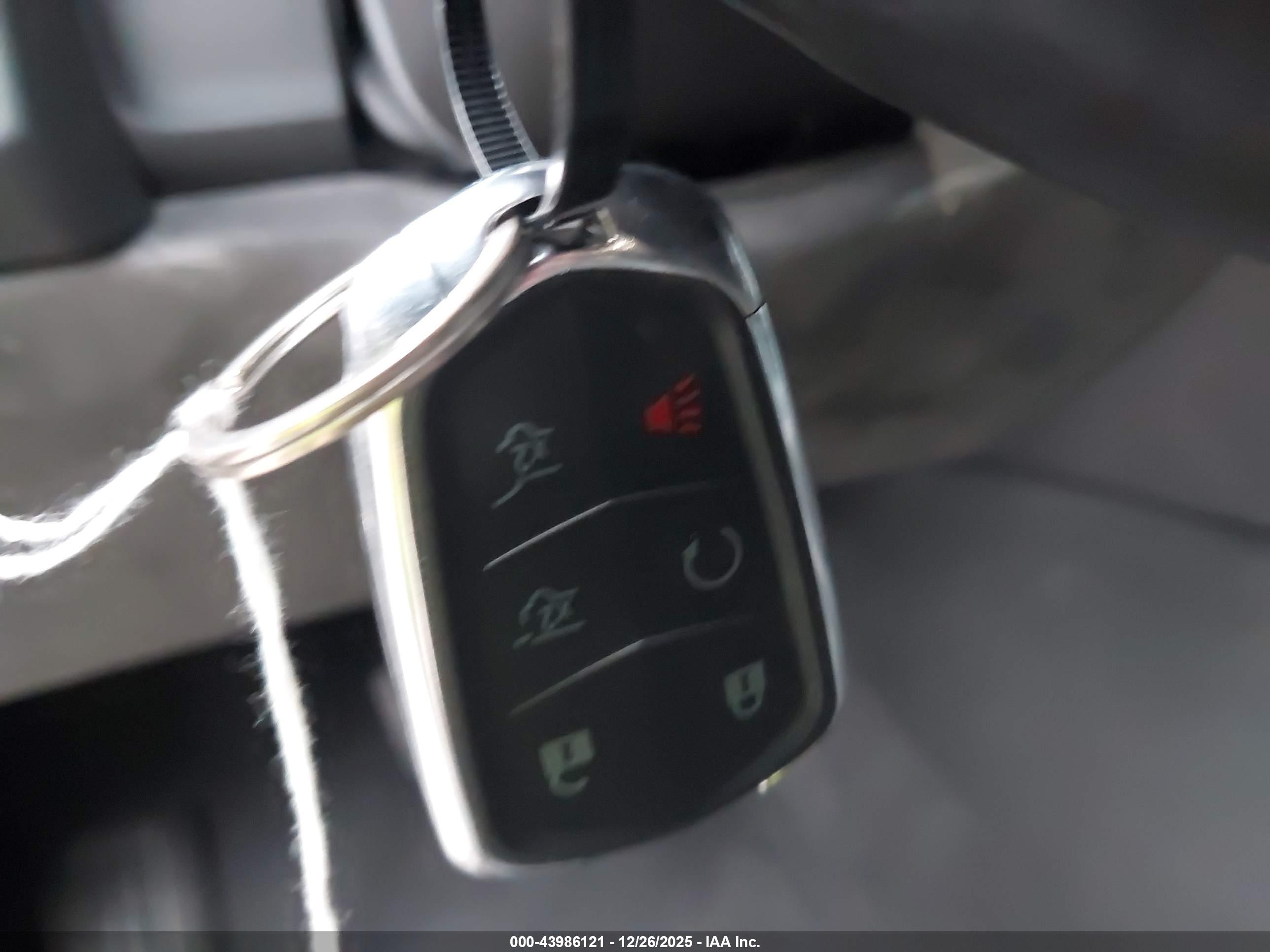 CADILLAC ESCALADE image 11
