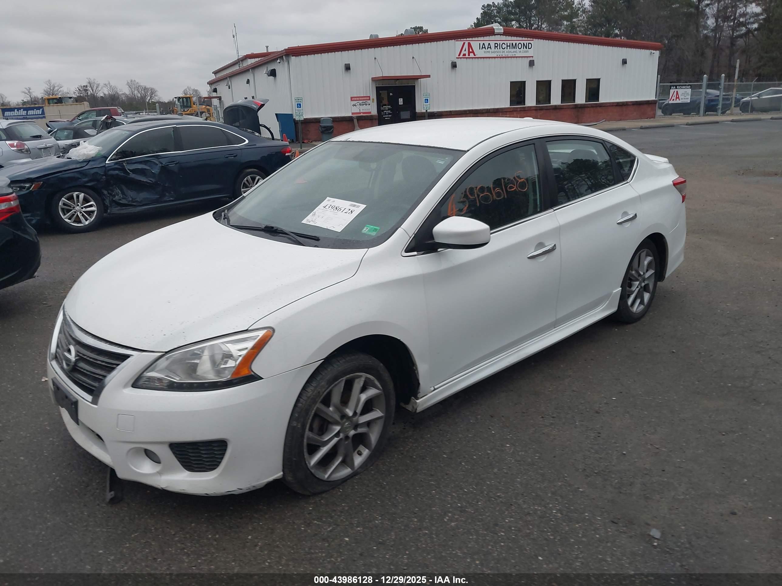 NISSAN SENTRA image 6