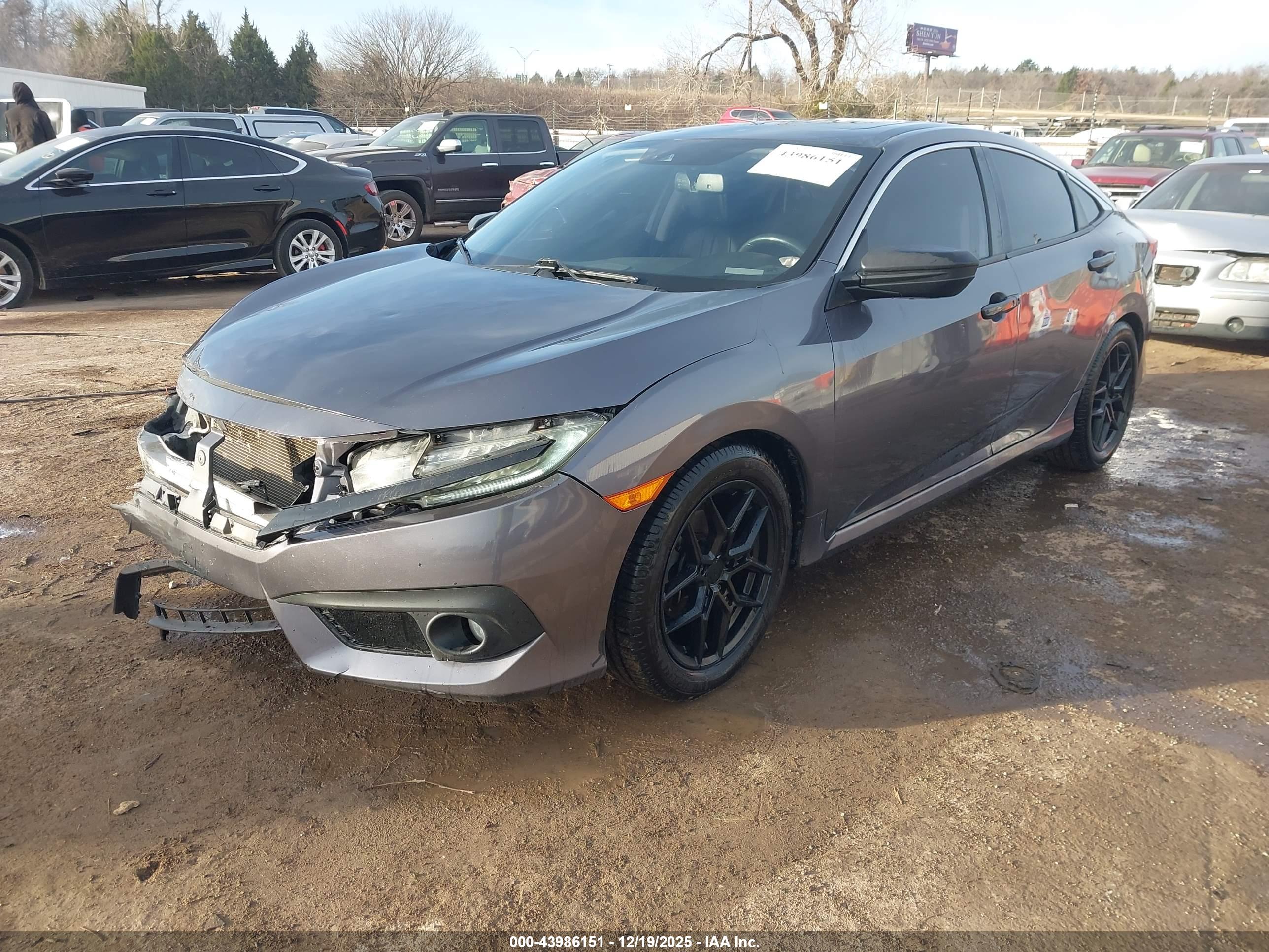 HONDA CIVIC image 2