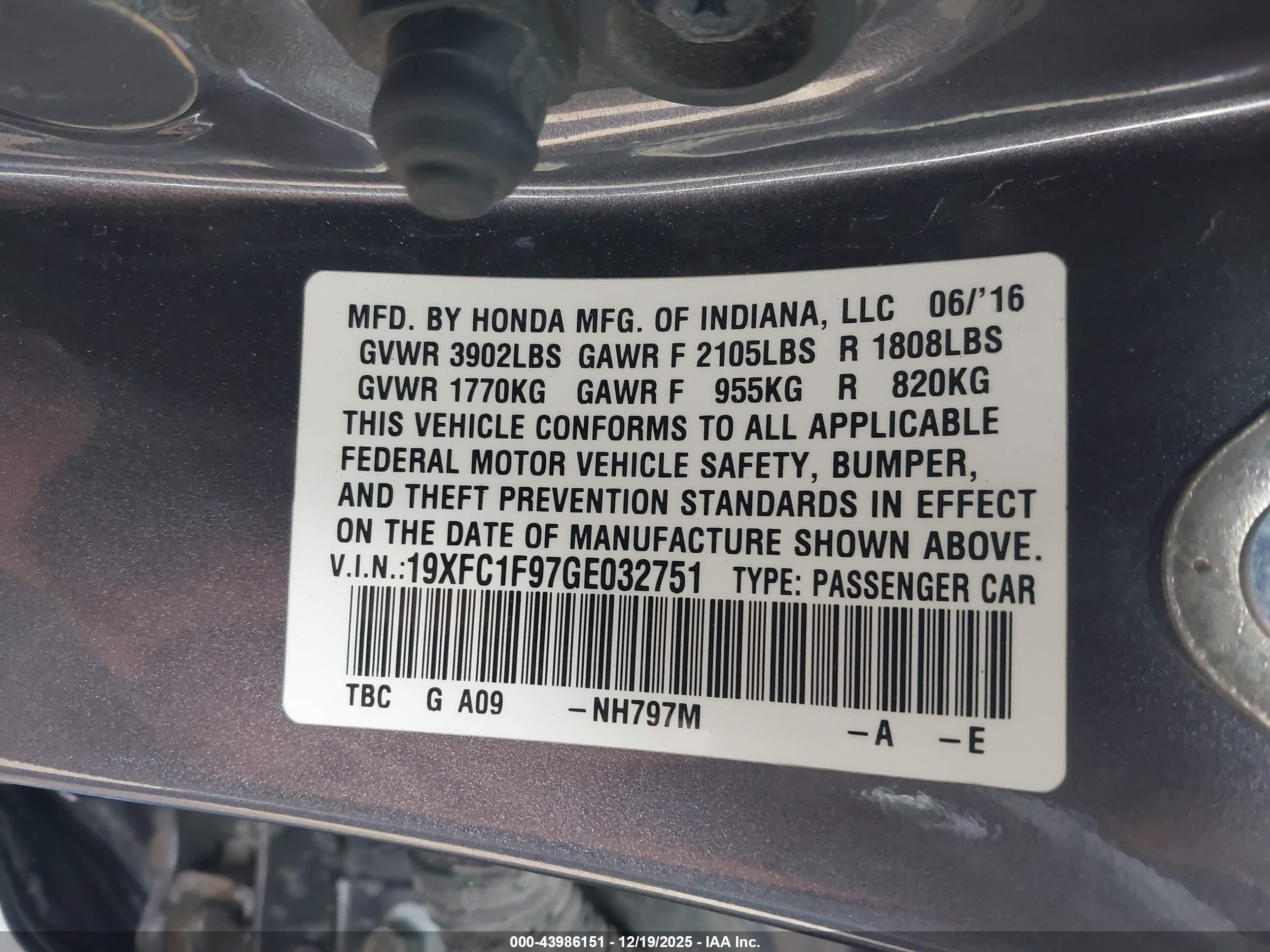 HONDA CIVIC image 9