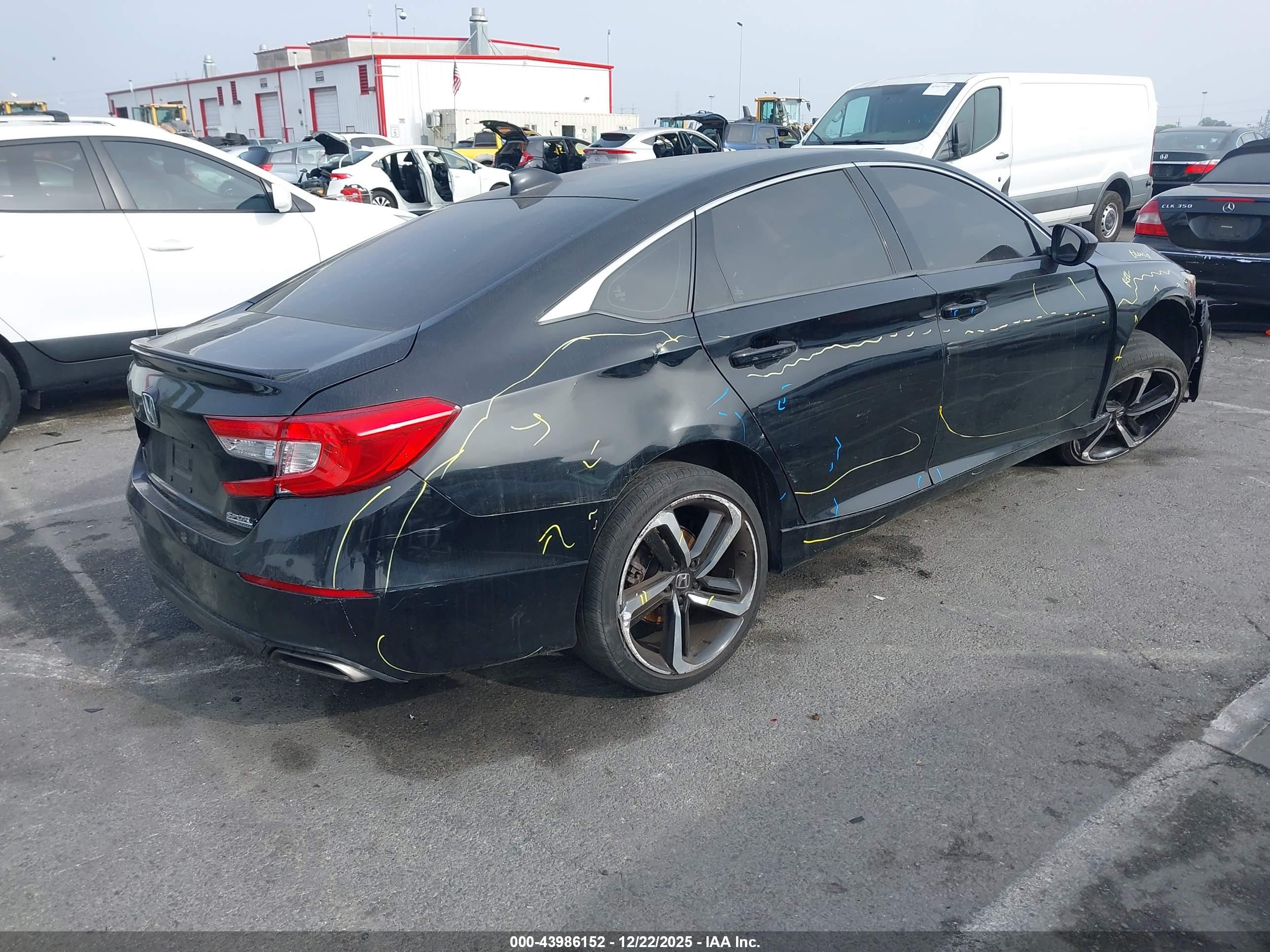 HONDA ACCORD image 4