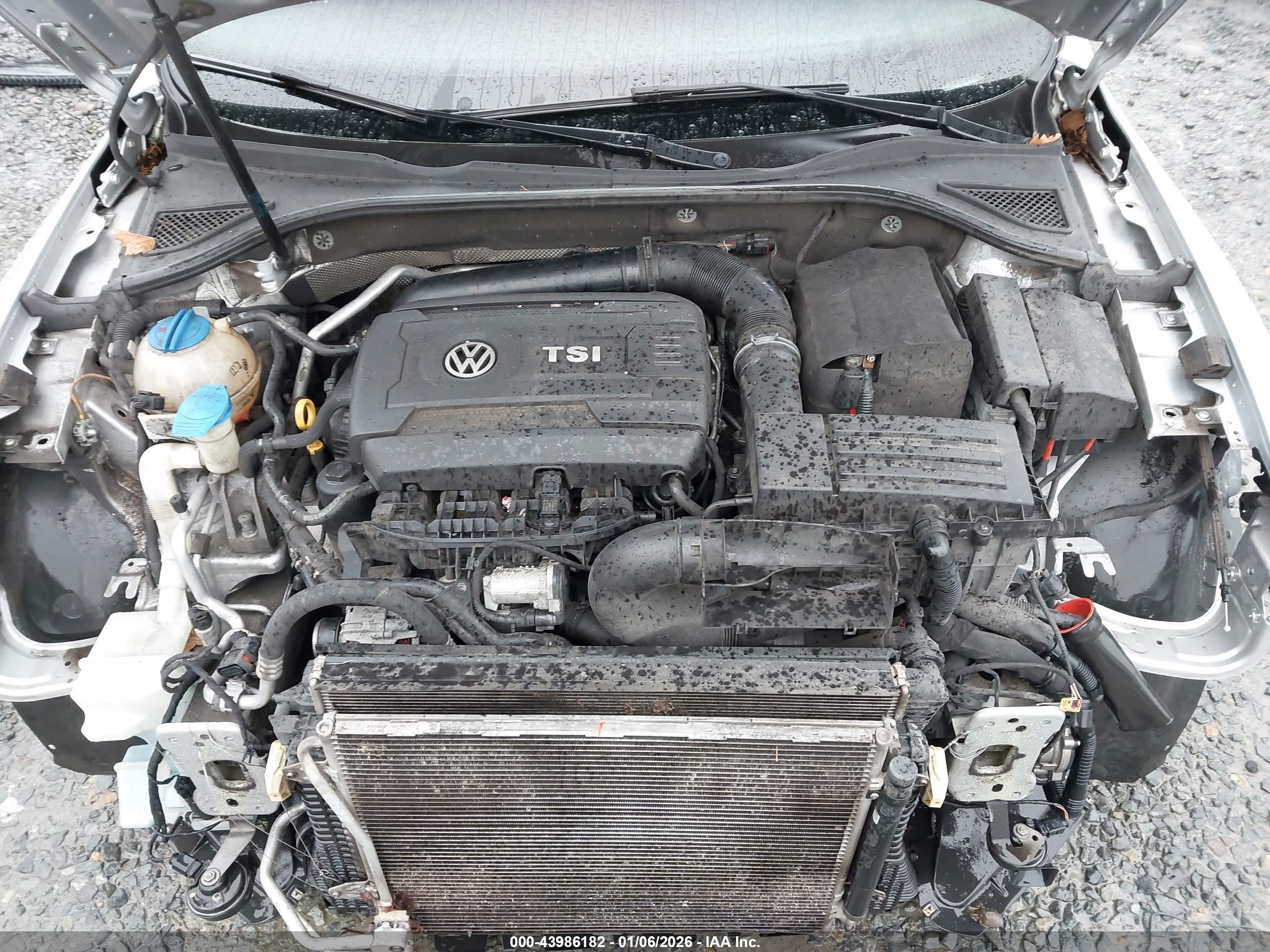 VOLKSWAGEN PASSAT image 10