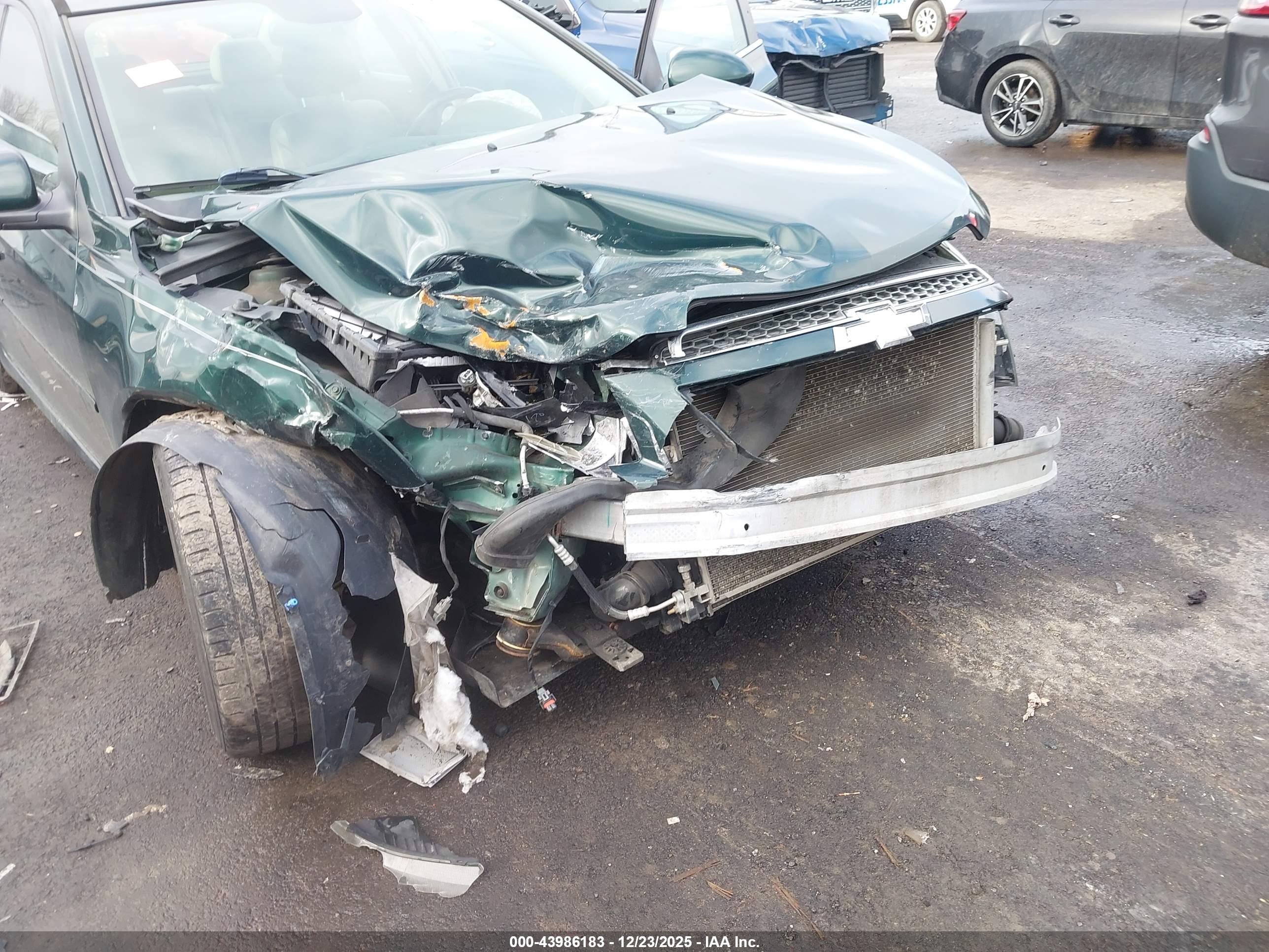 CHEVROLET CRUZE image 6