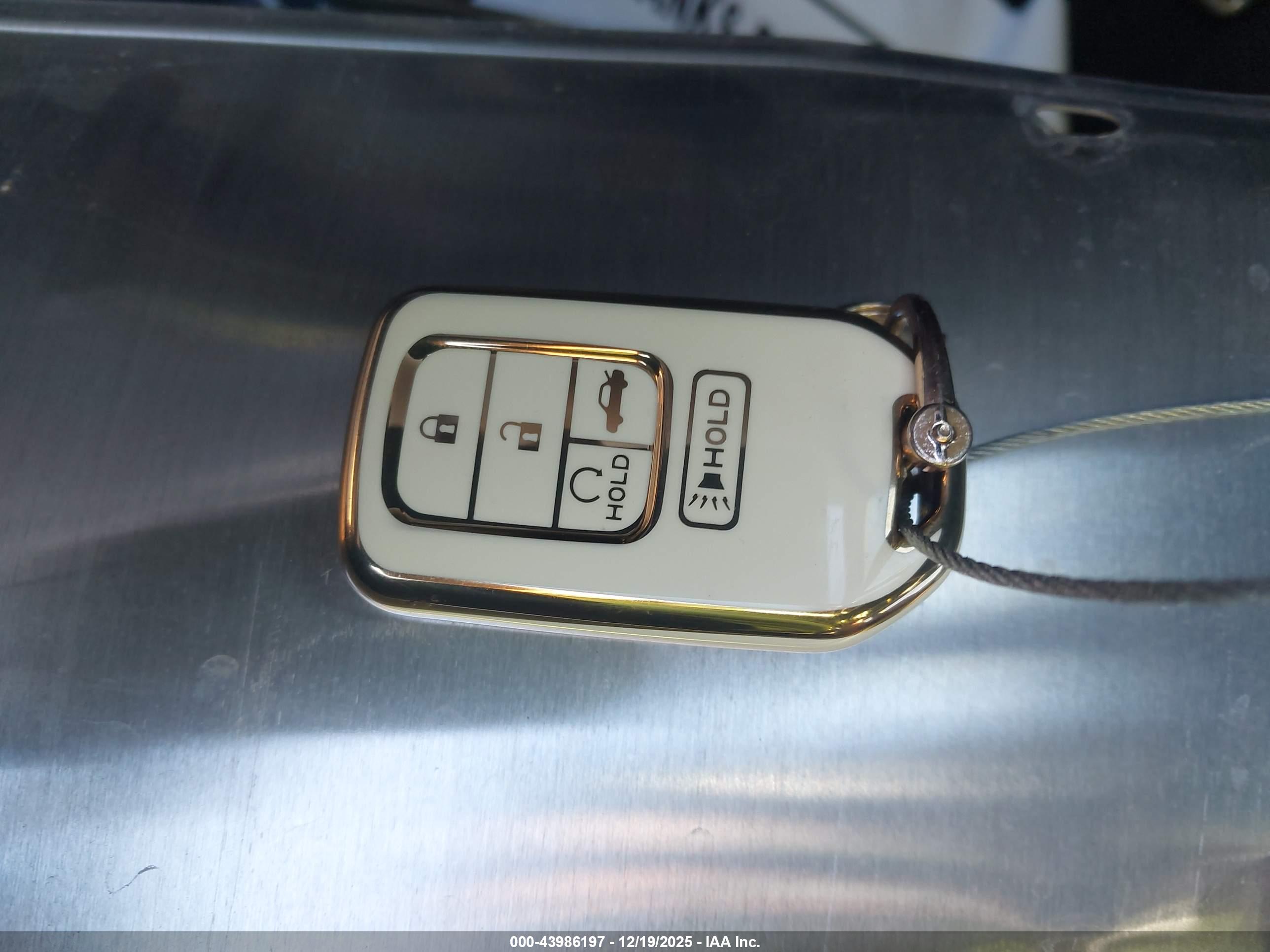 HONDA CIVIC image 11