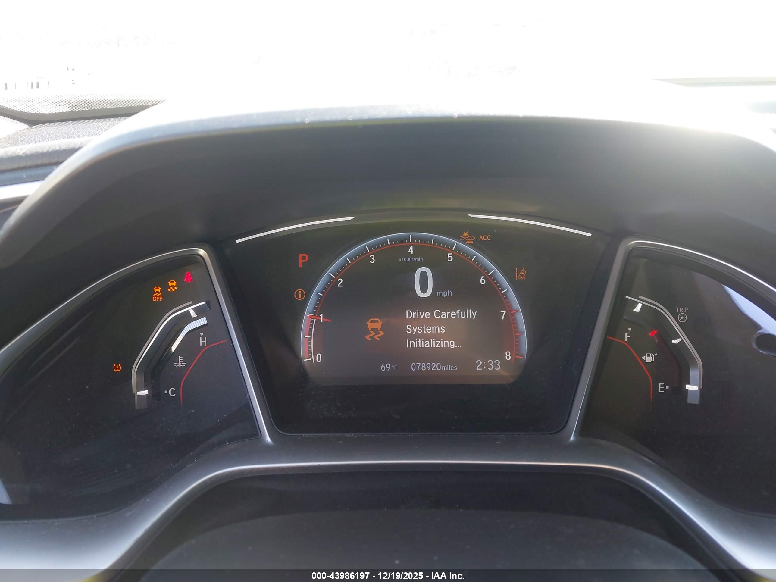 HONDA CIVIC image 7
