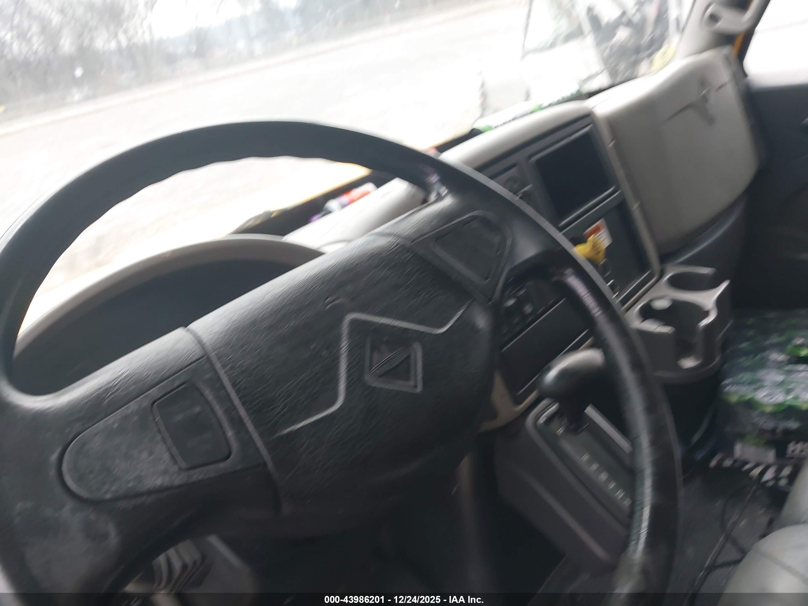 INTERNATIONAL DURASTAR image 7