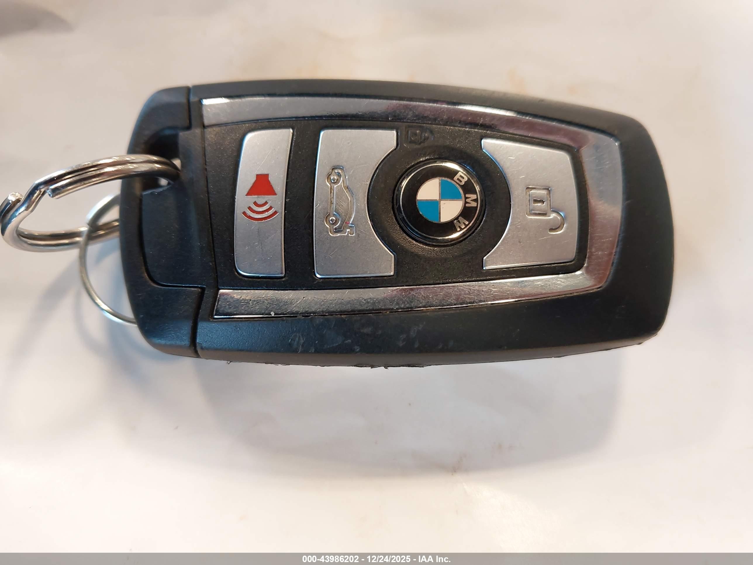 BMW 535I image 11