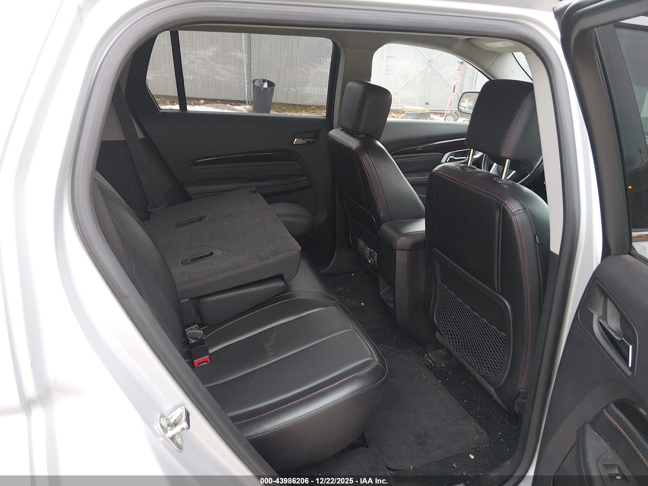 GMC TERRAIN image 8