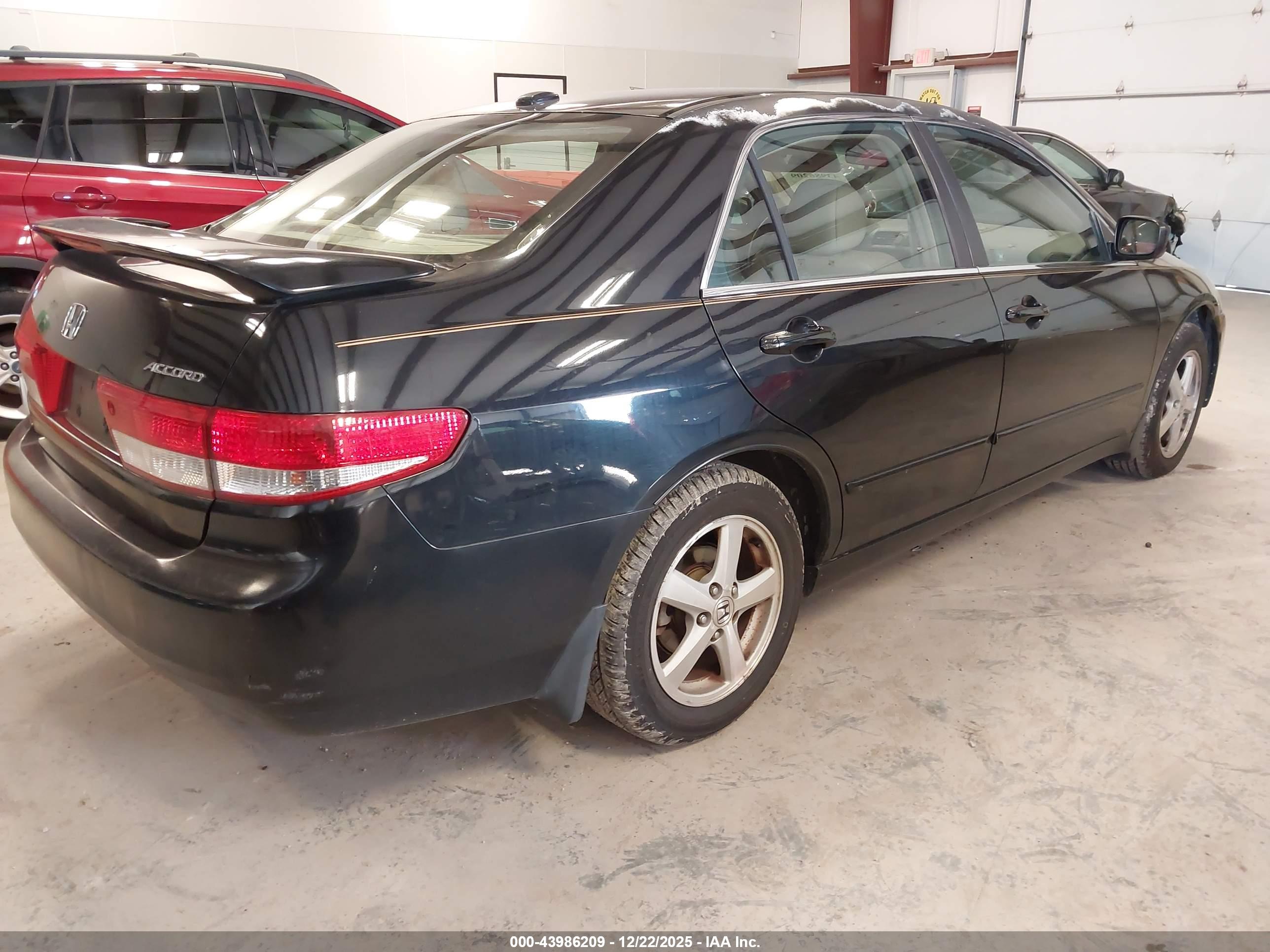 HONDA ACCORD image 4