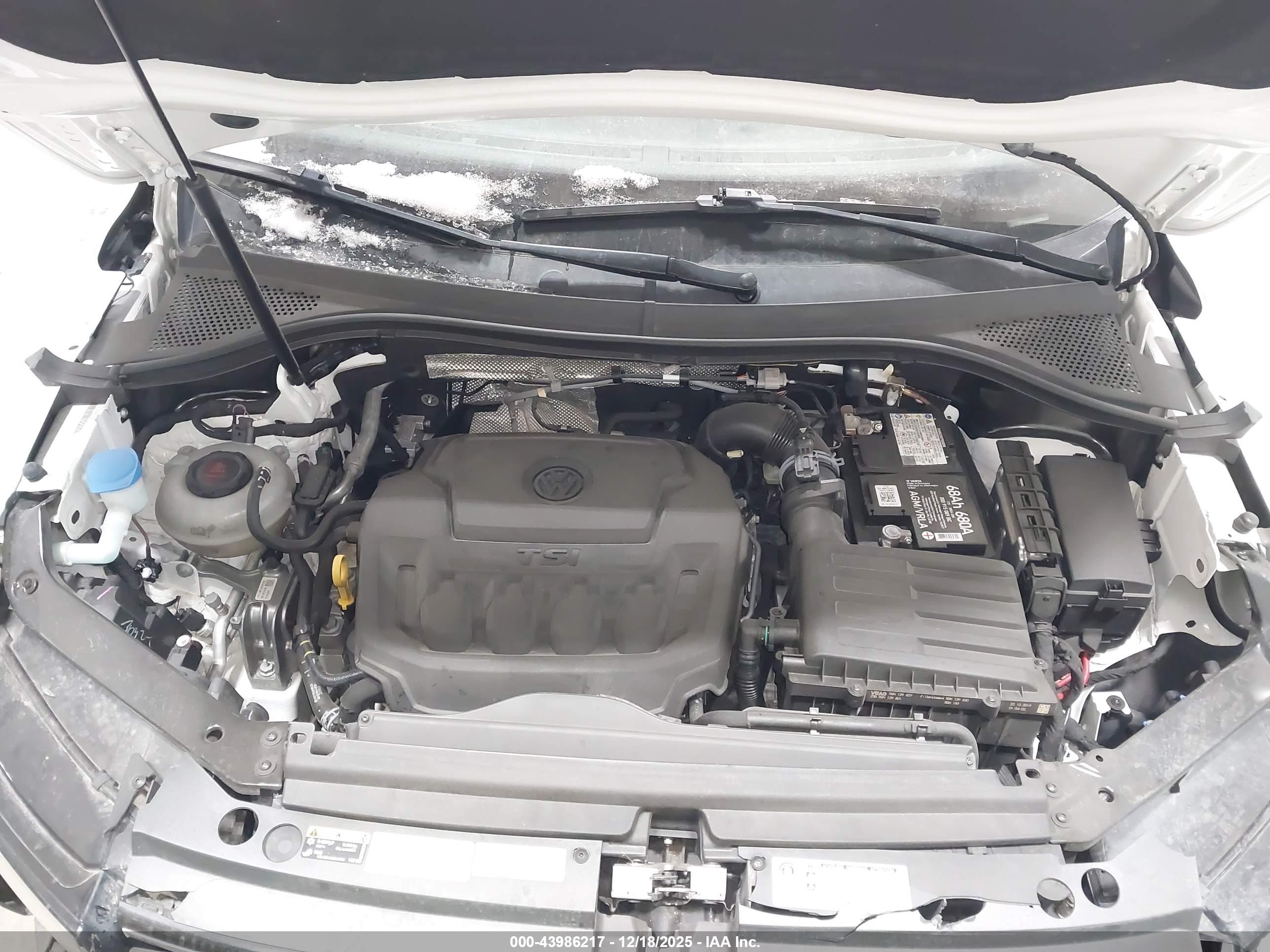 VOLKSWAGEN TIGUAN image 10