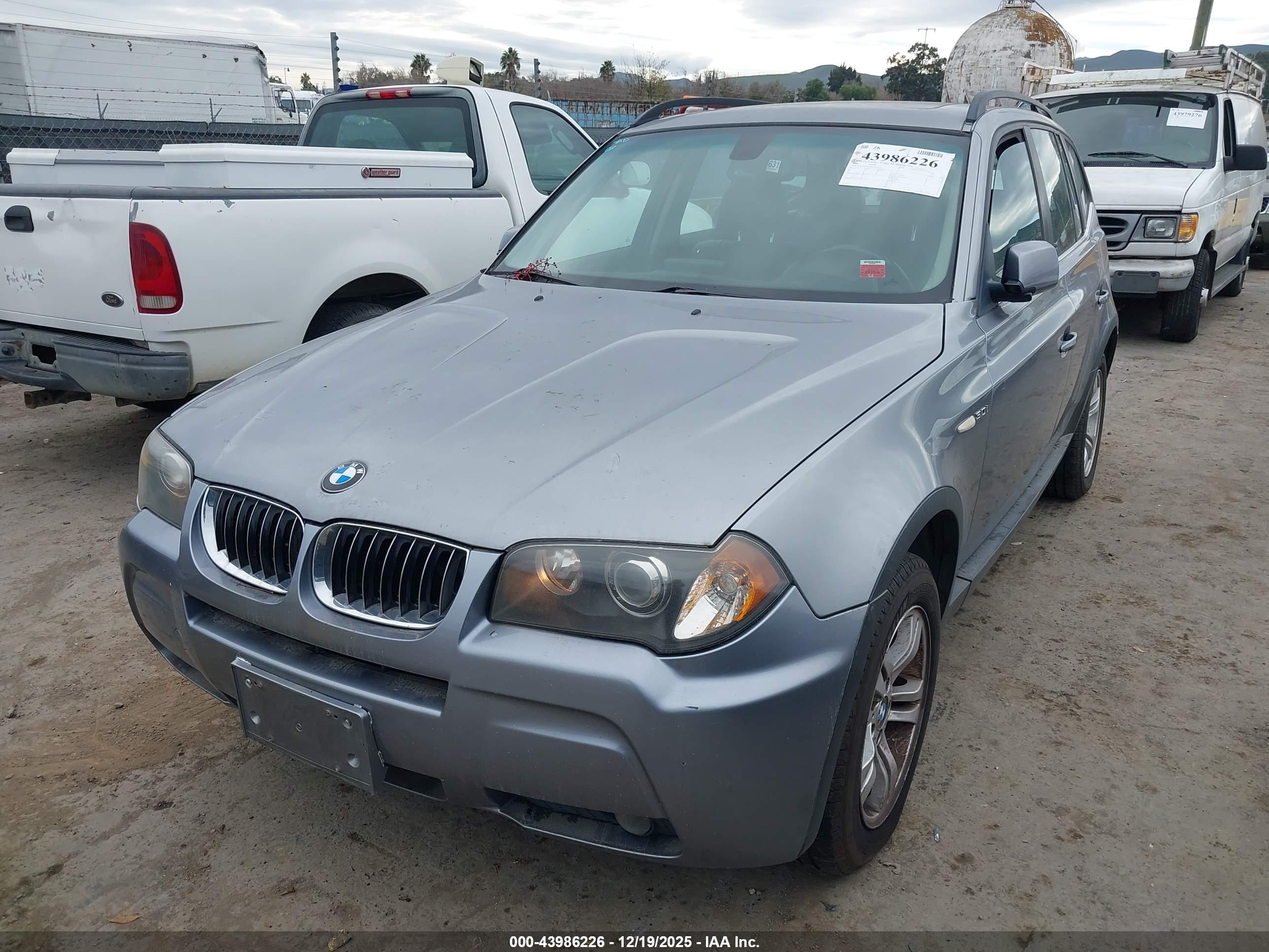 BMW X3 image 6