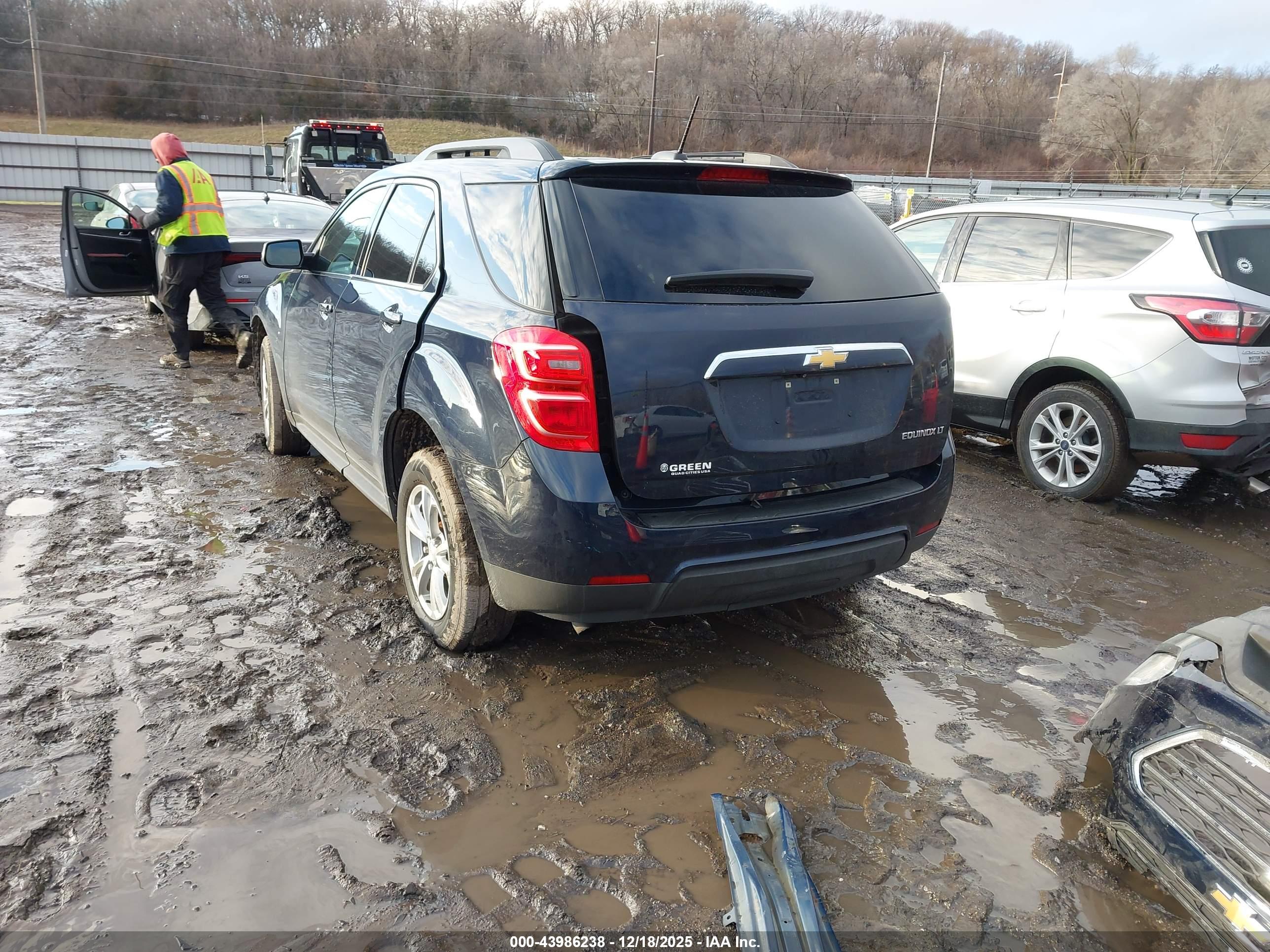 CHEVROLET EQUINOX image 3