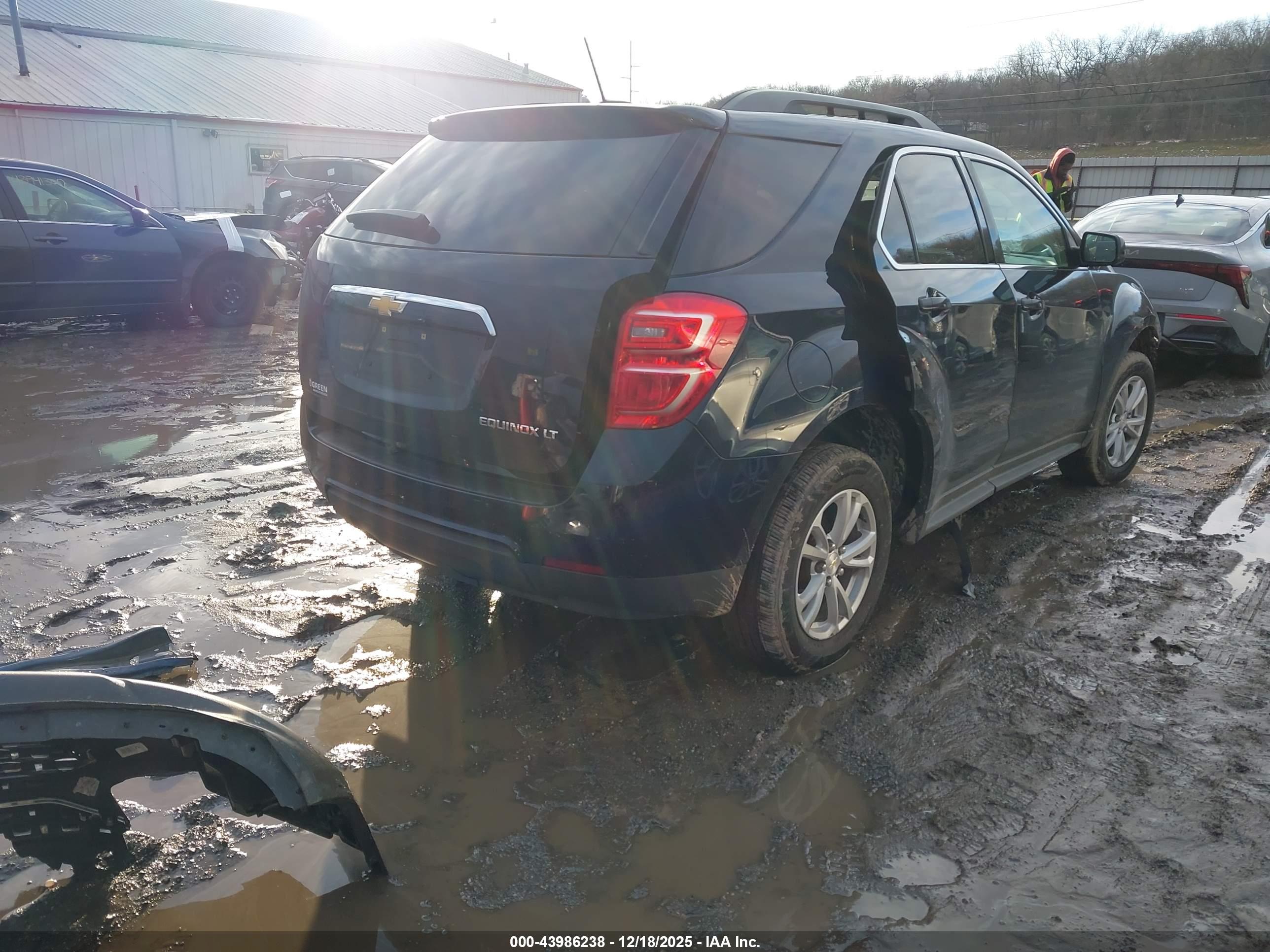 CHEVROLET EQUINOX image 4