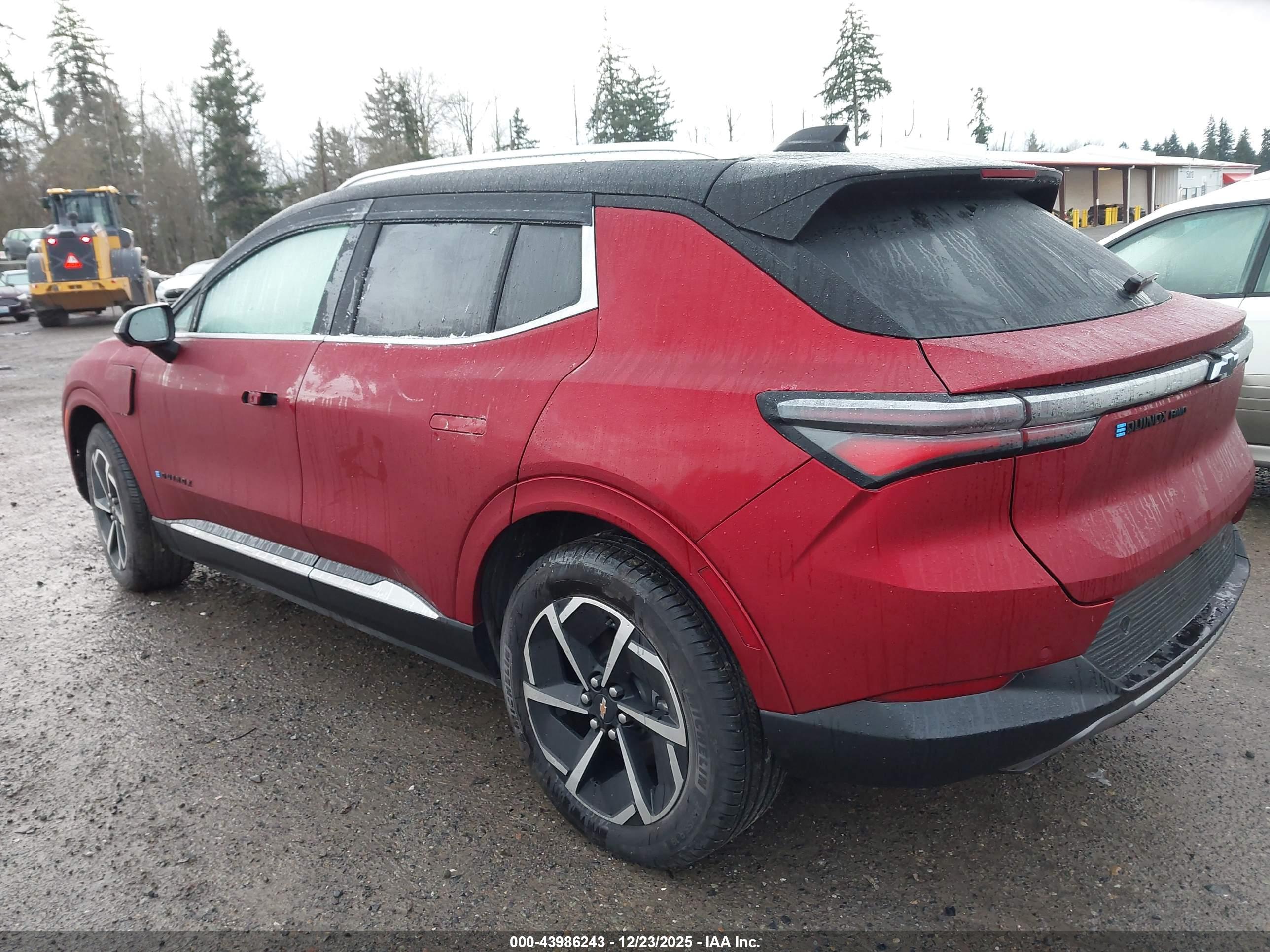 CHEVROLET EQUINOX image 3
