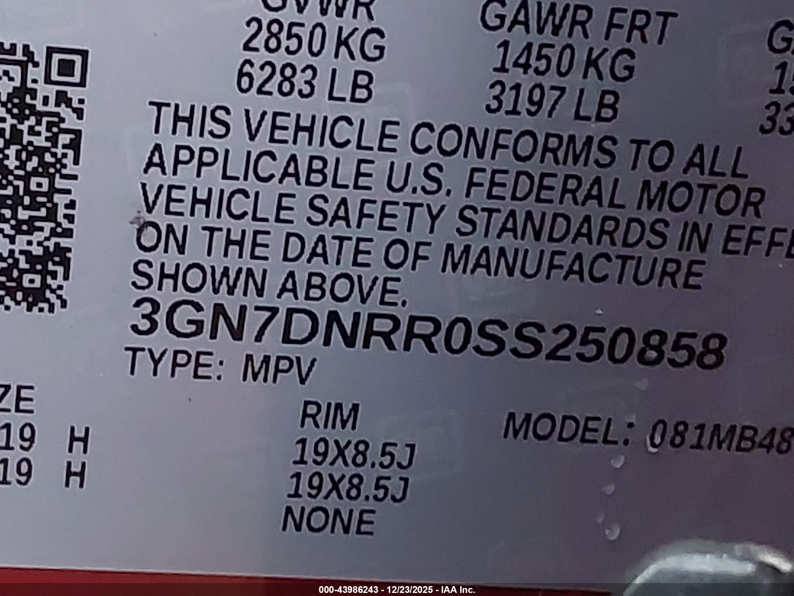 CHEVROLET EQUINOX image 9