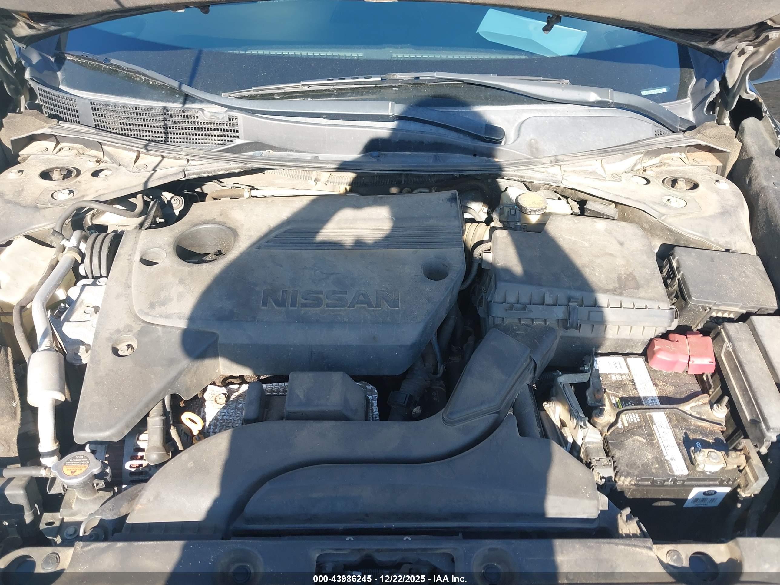 NISSAN ALTIMA image 10