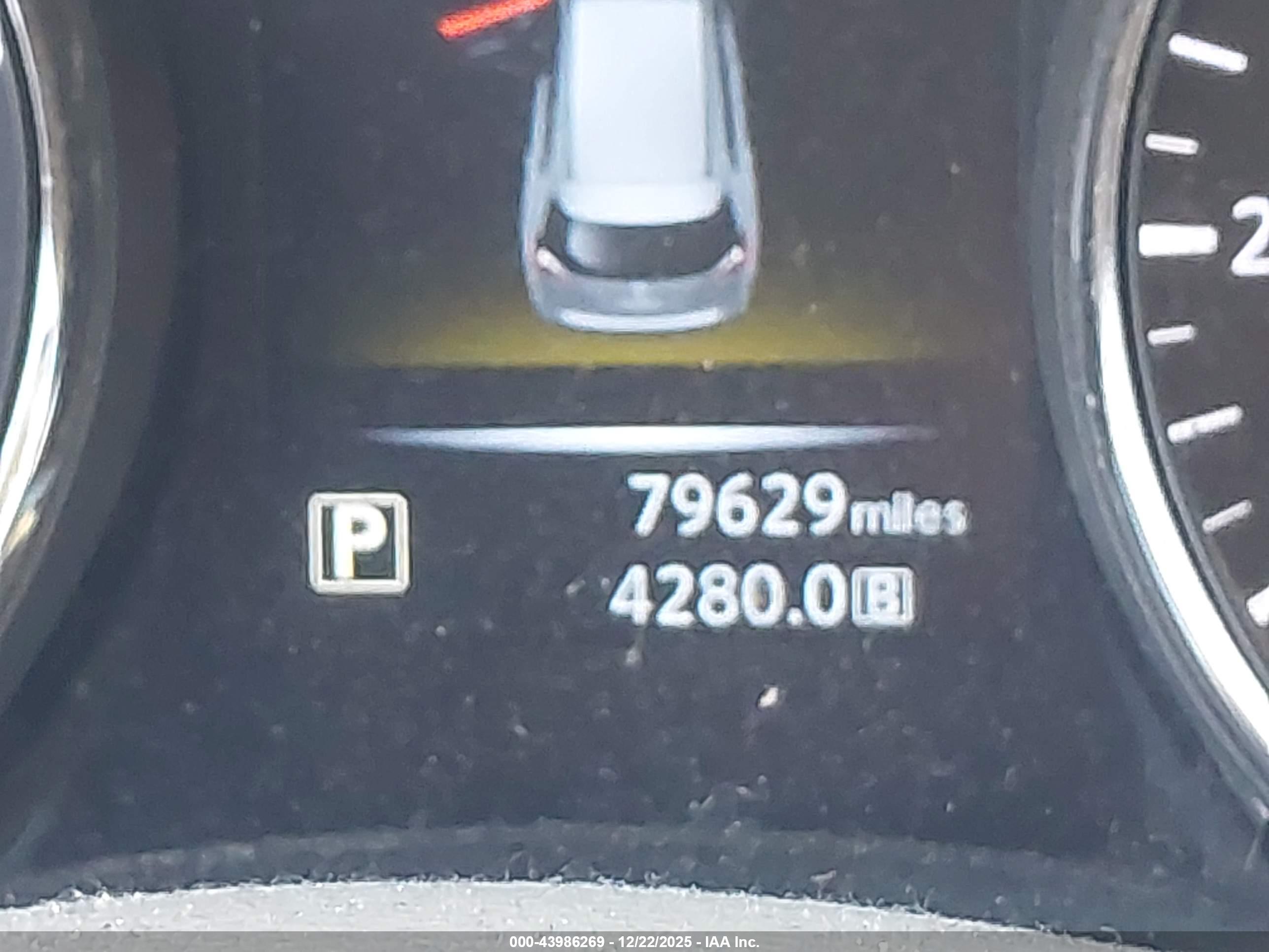 NISSAN ROGUE image 7