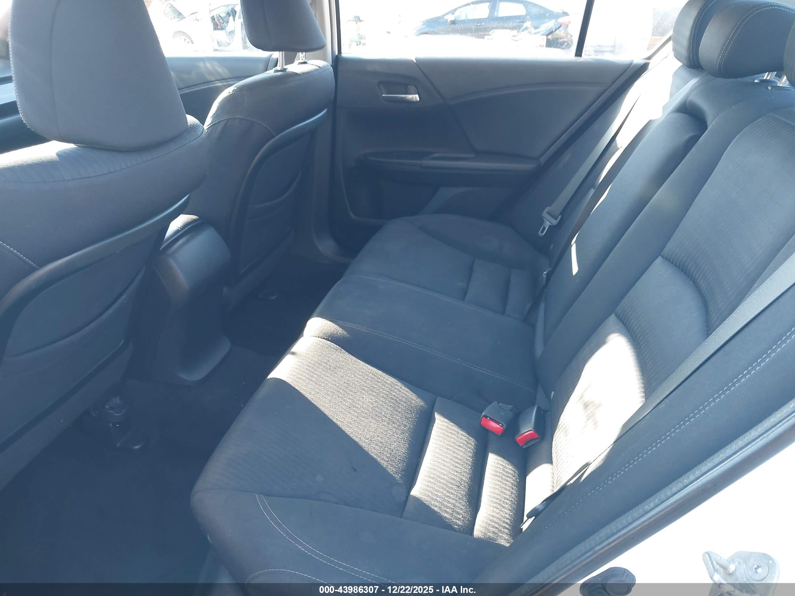 HONDA ACCORD image 8