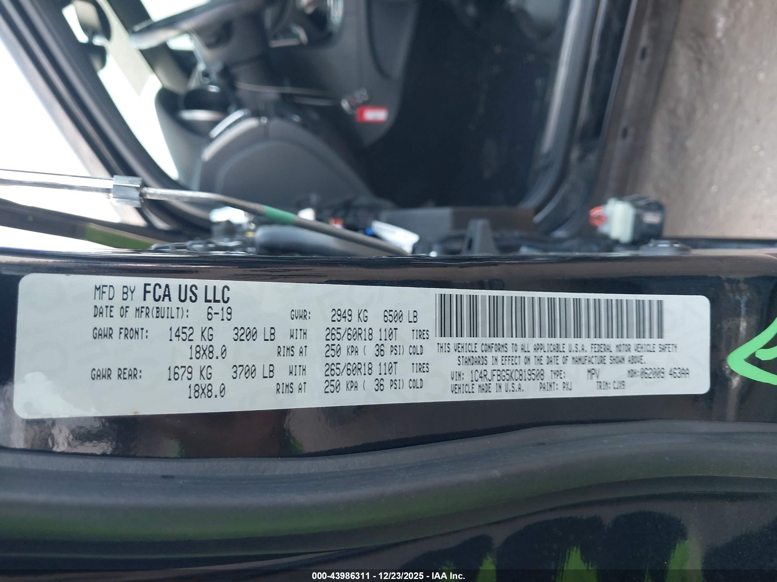JEEP GRAND image 9