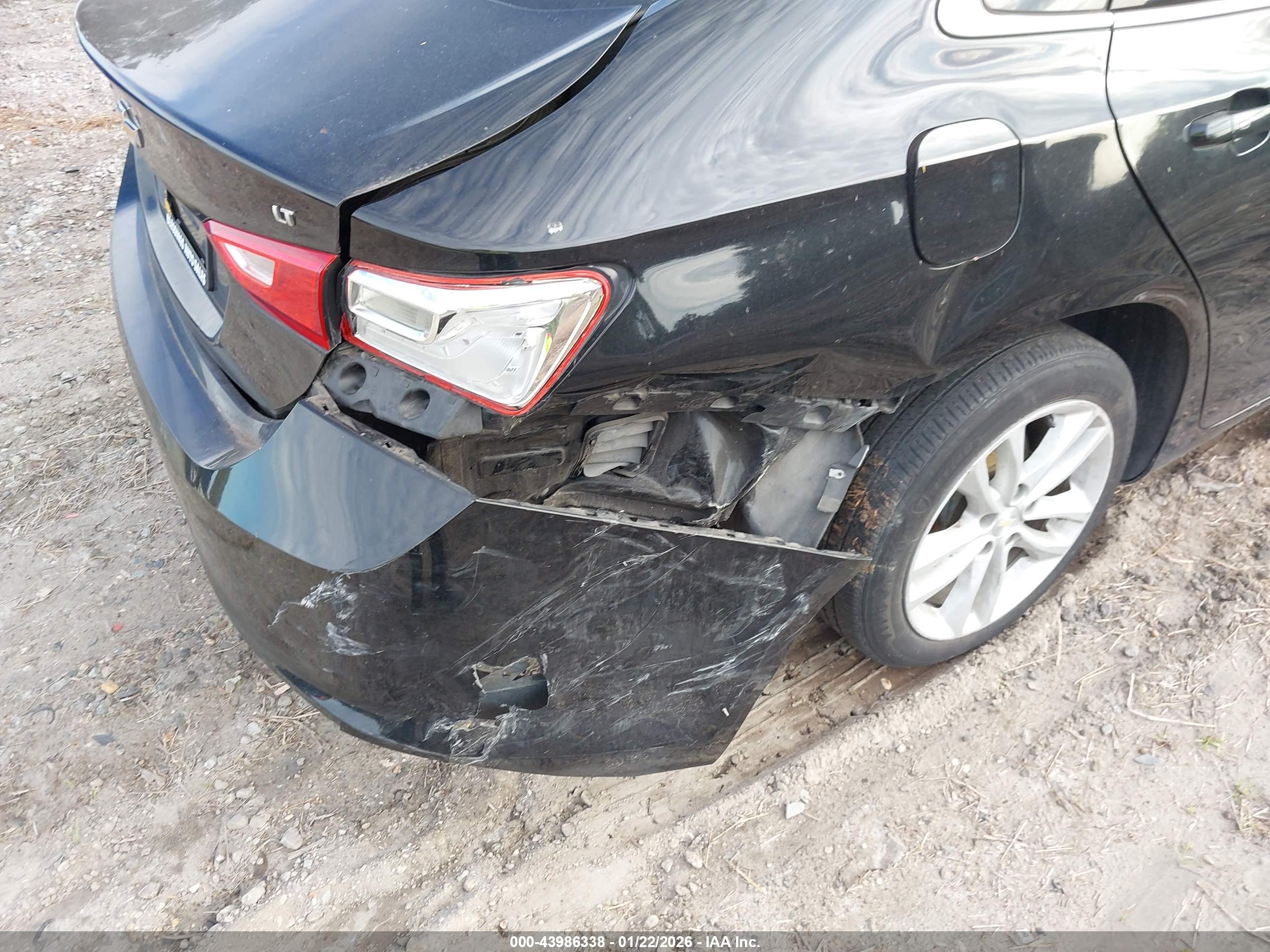 CHEVROLET MALIBU image 6