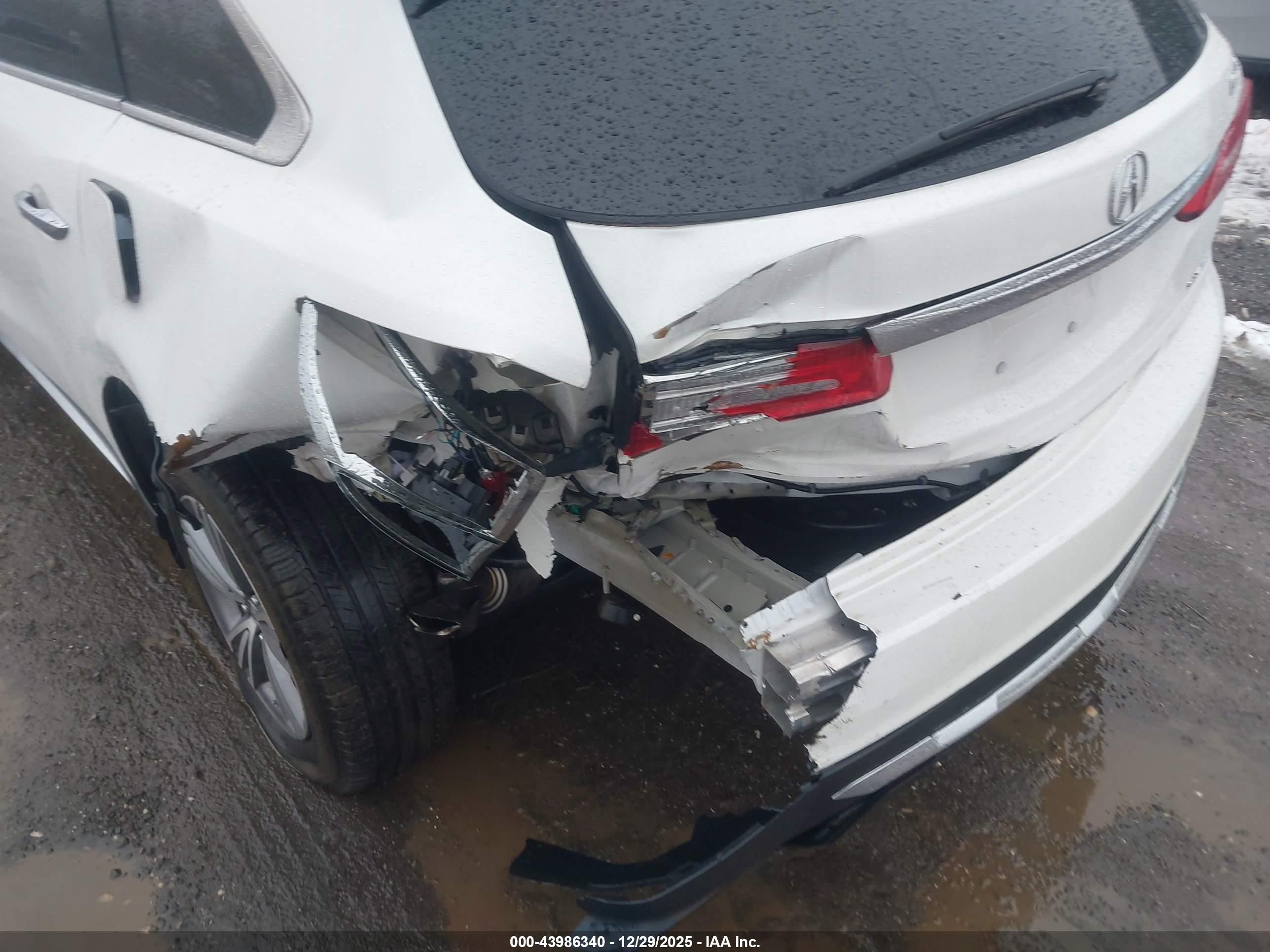 ACURA MDX image 6