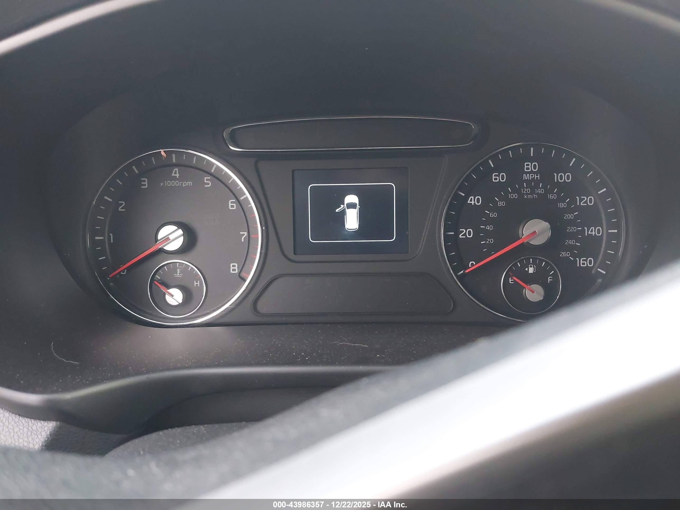 KIA SORENTO image 7