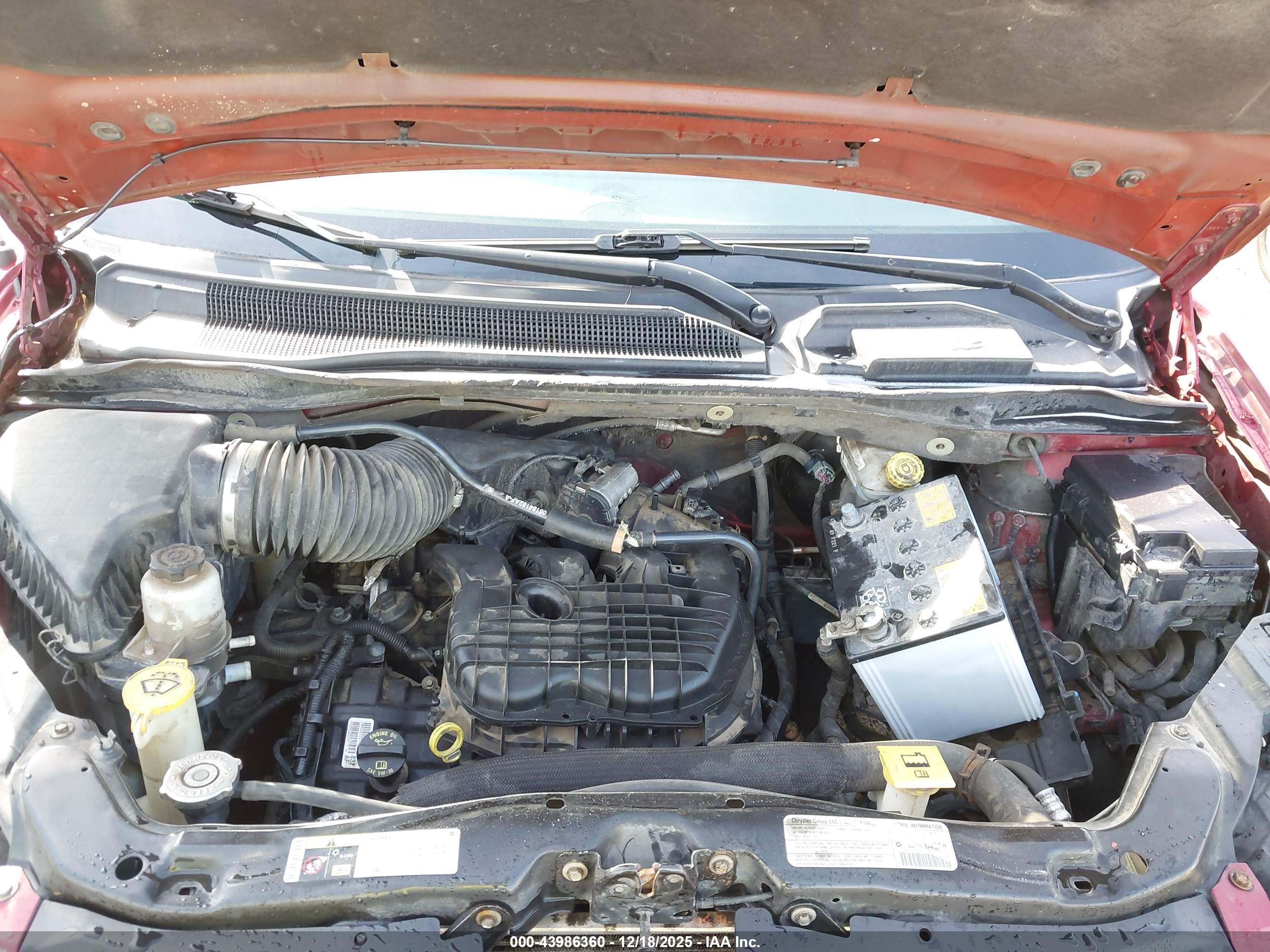 CHRYSLER TOWN image 10