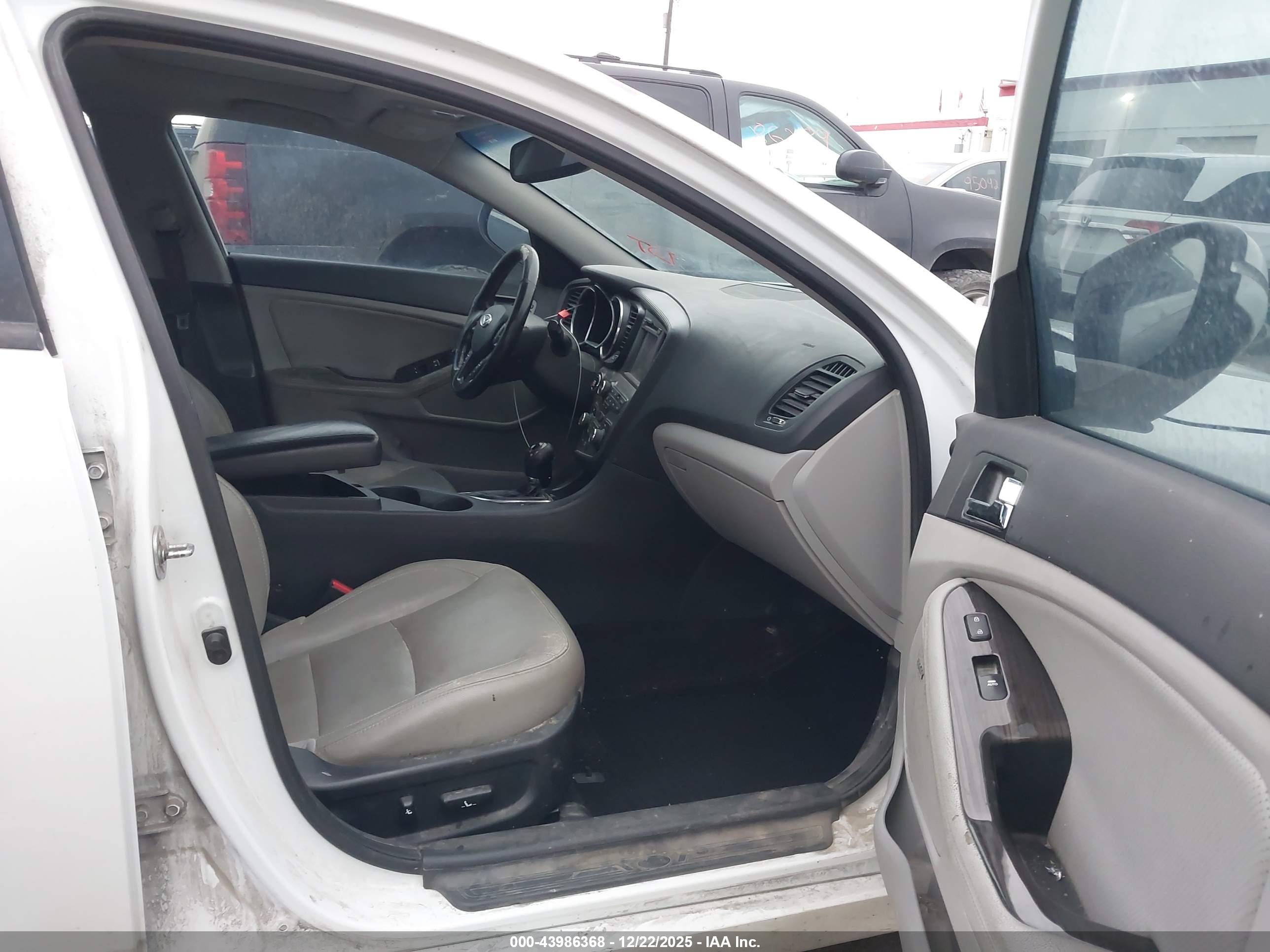 KIA OPTIMA image 5