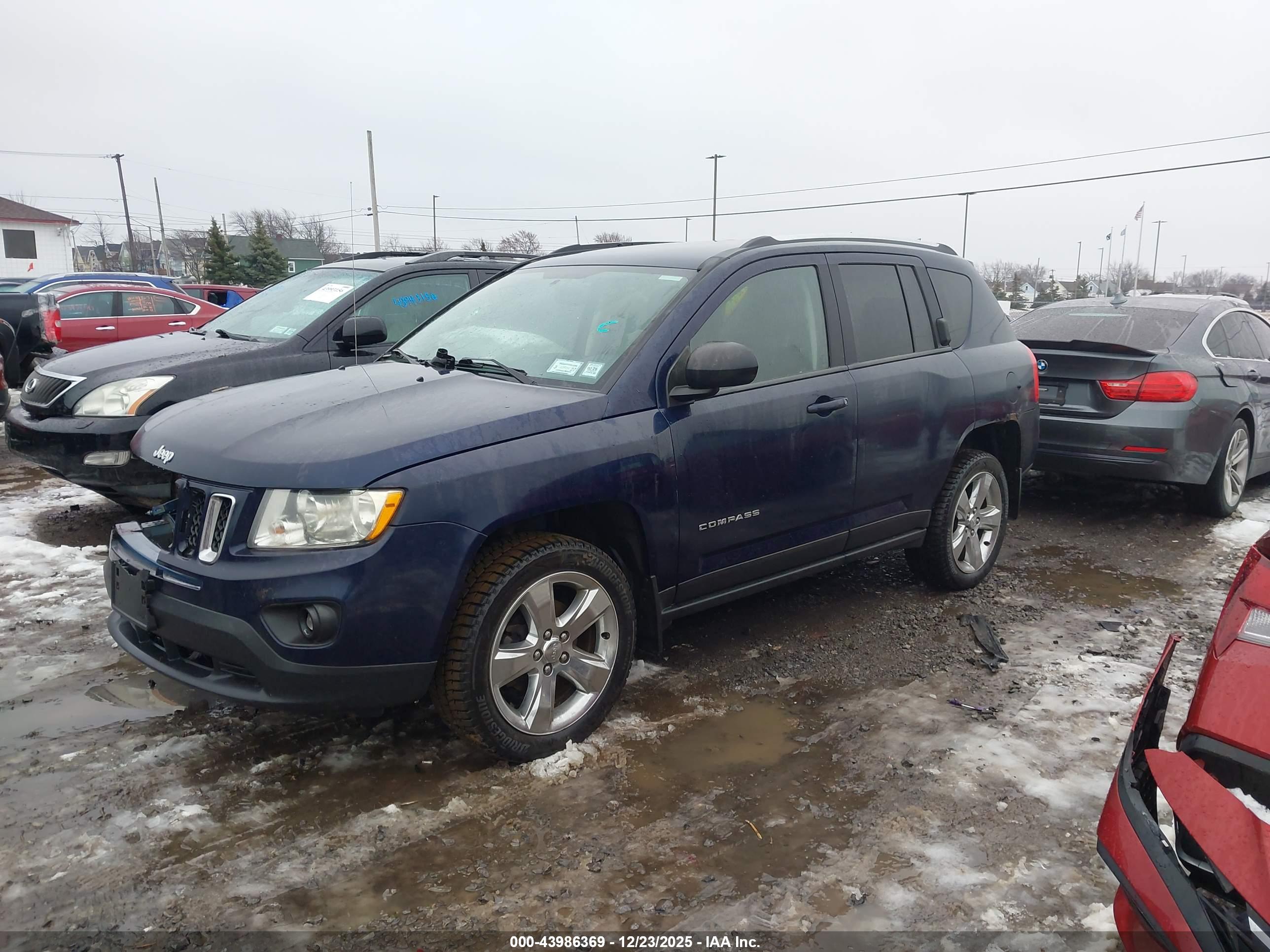 JEEP COMPASS image 2