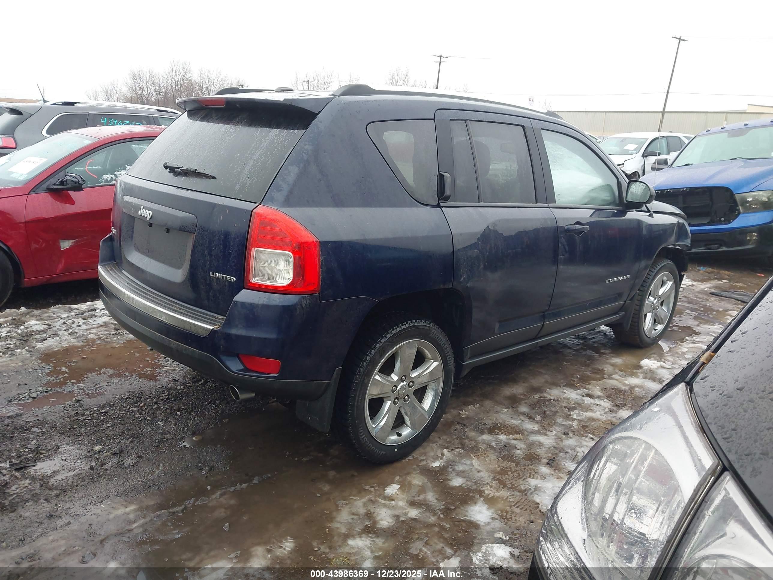 JEEP COMPASS image 4