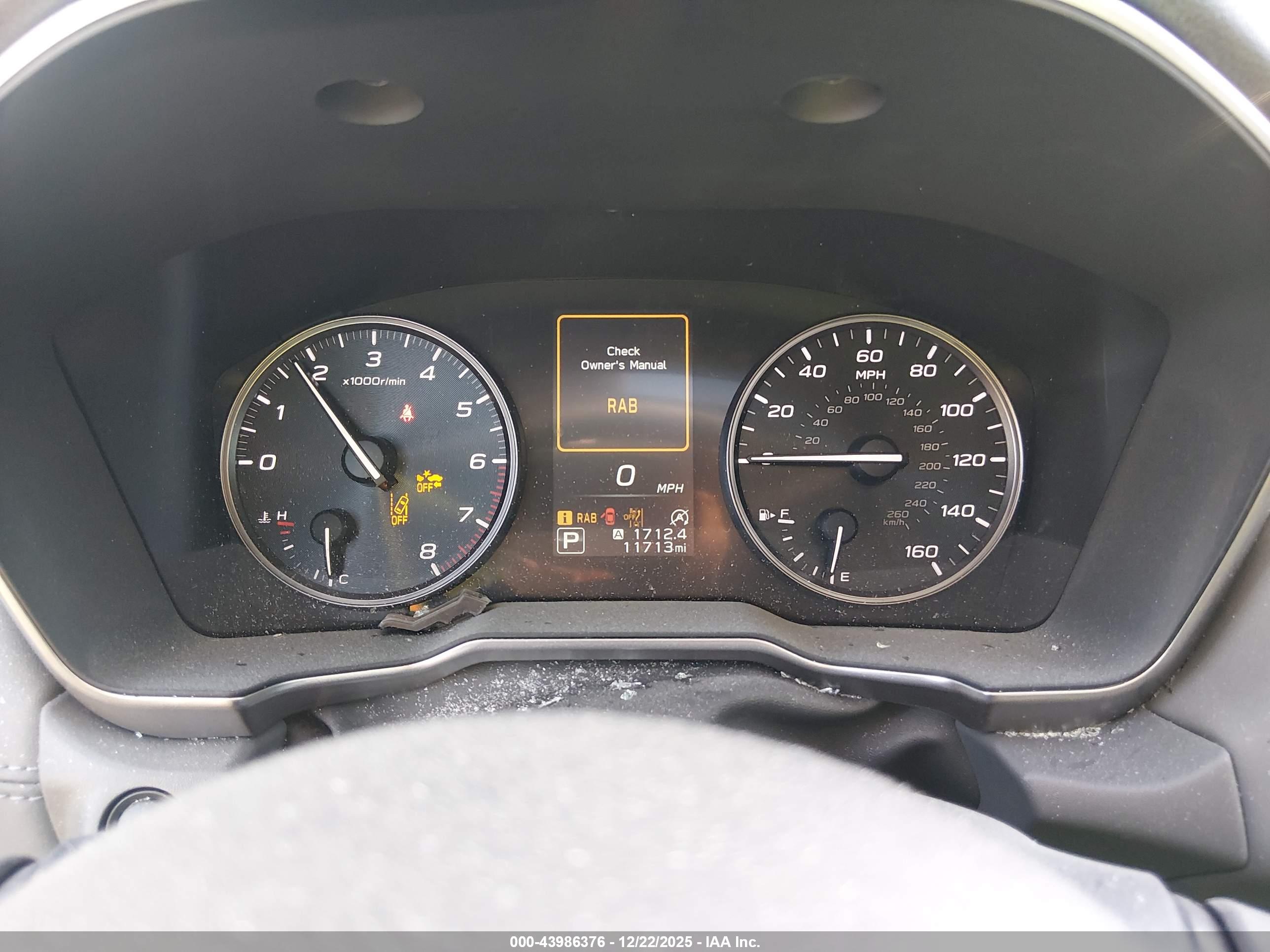 SUBARU OUTBACK image 7