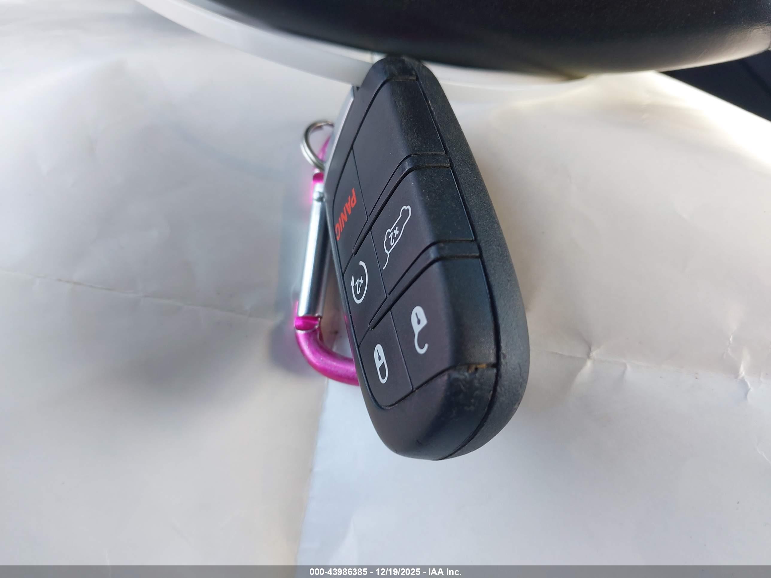JEEP GRAND image 11