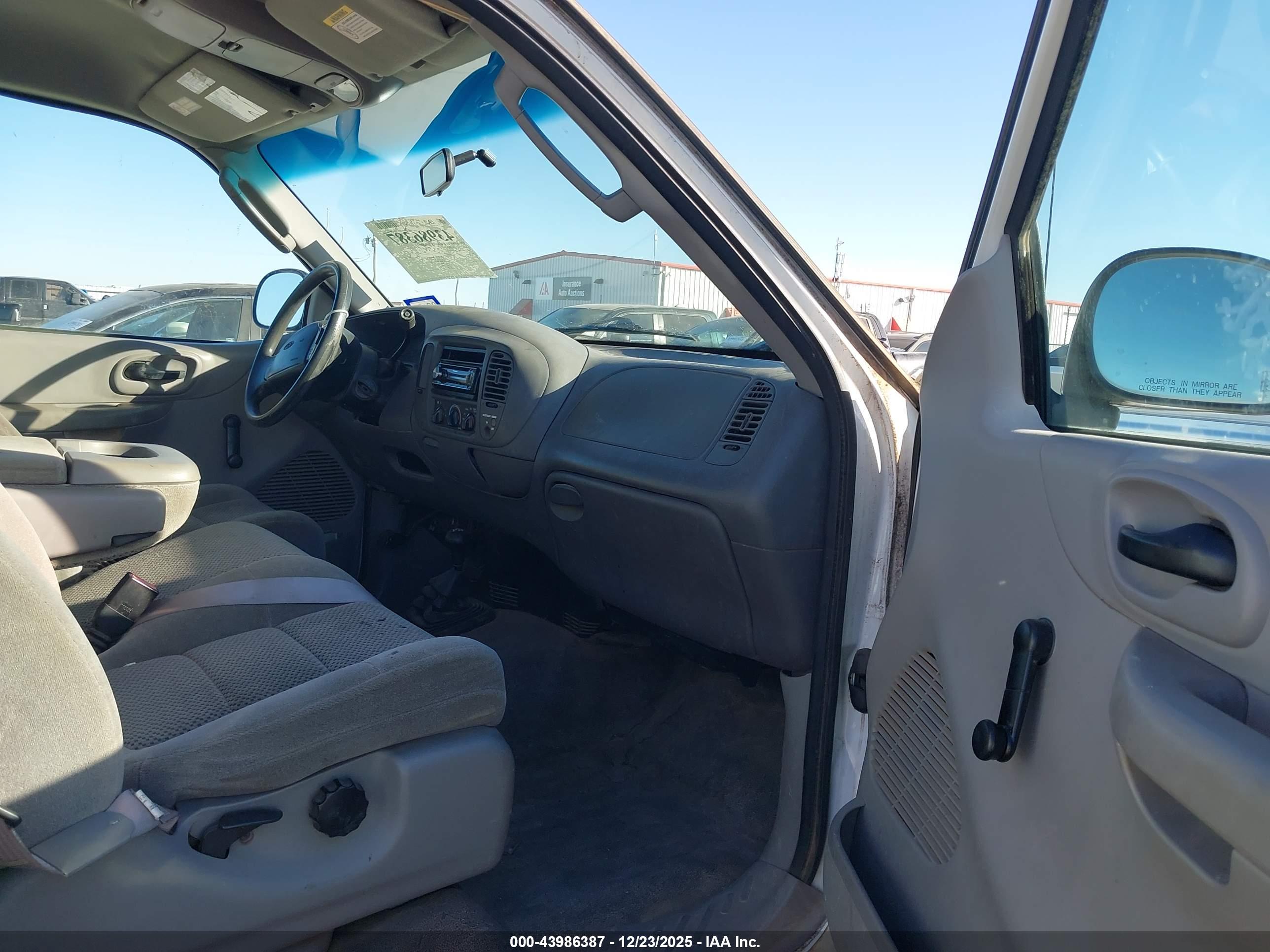 FORD F-150 image 5