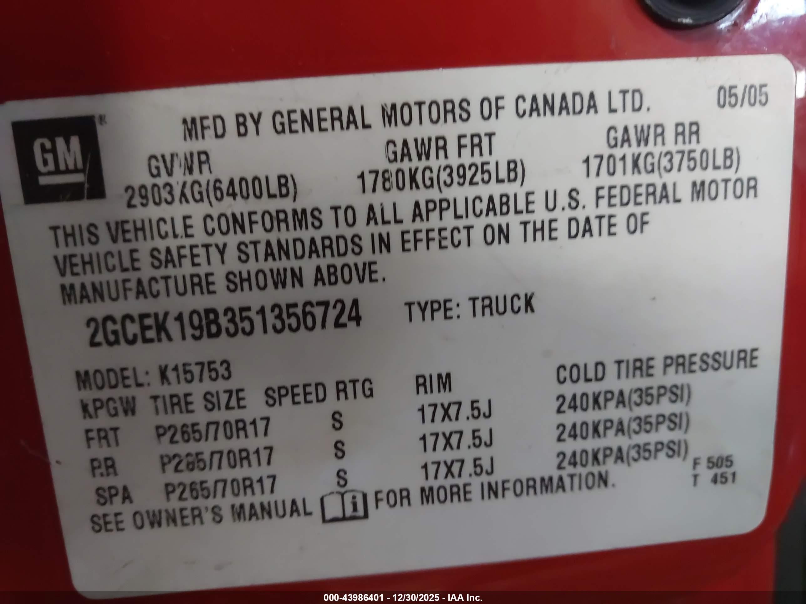 CHEVROLET SILVERADO image 9