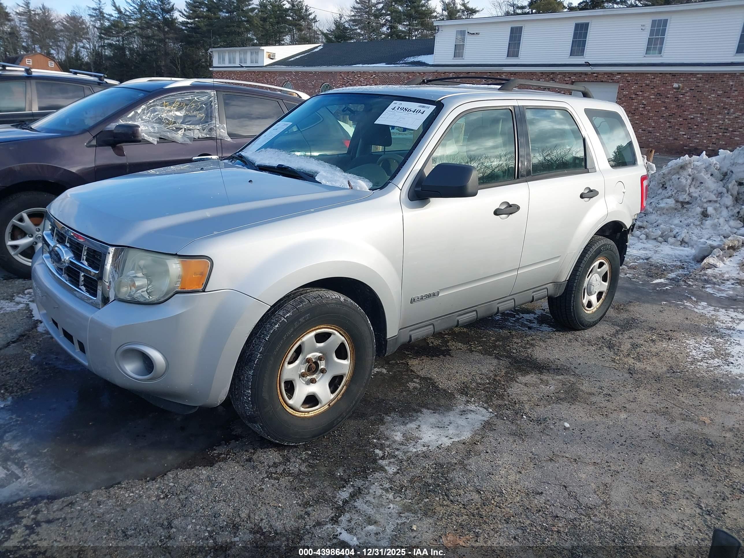 FORD ESCAPE image 2