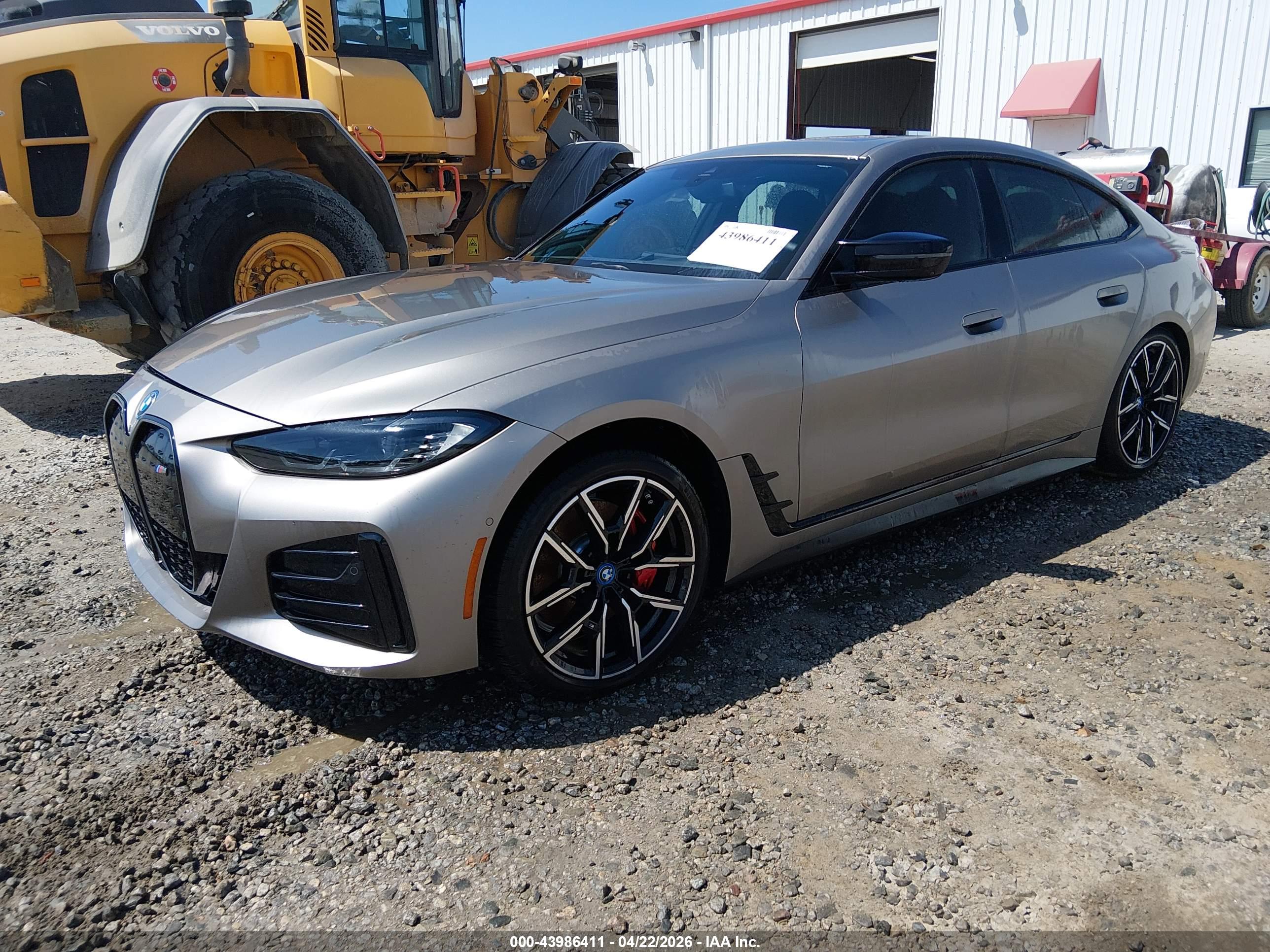 BMW I4 image 2