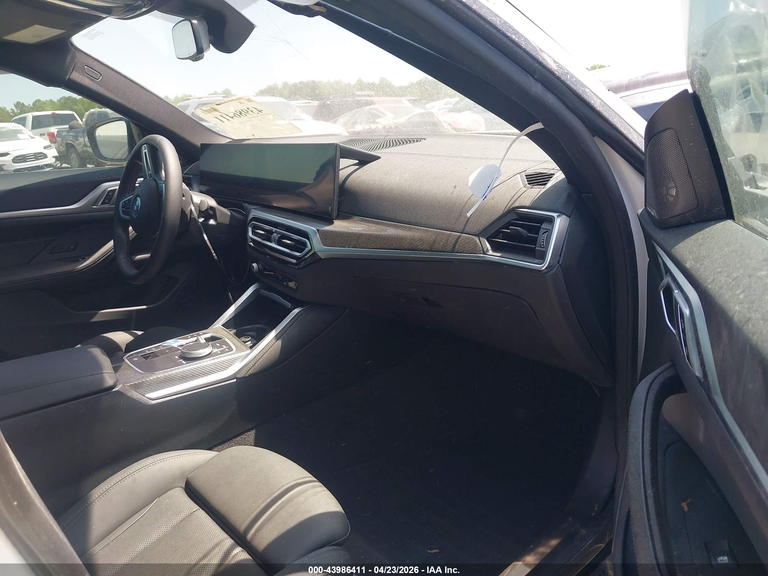 BMW I4 image 5