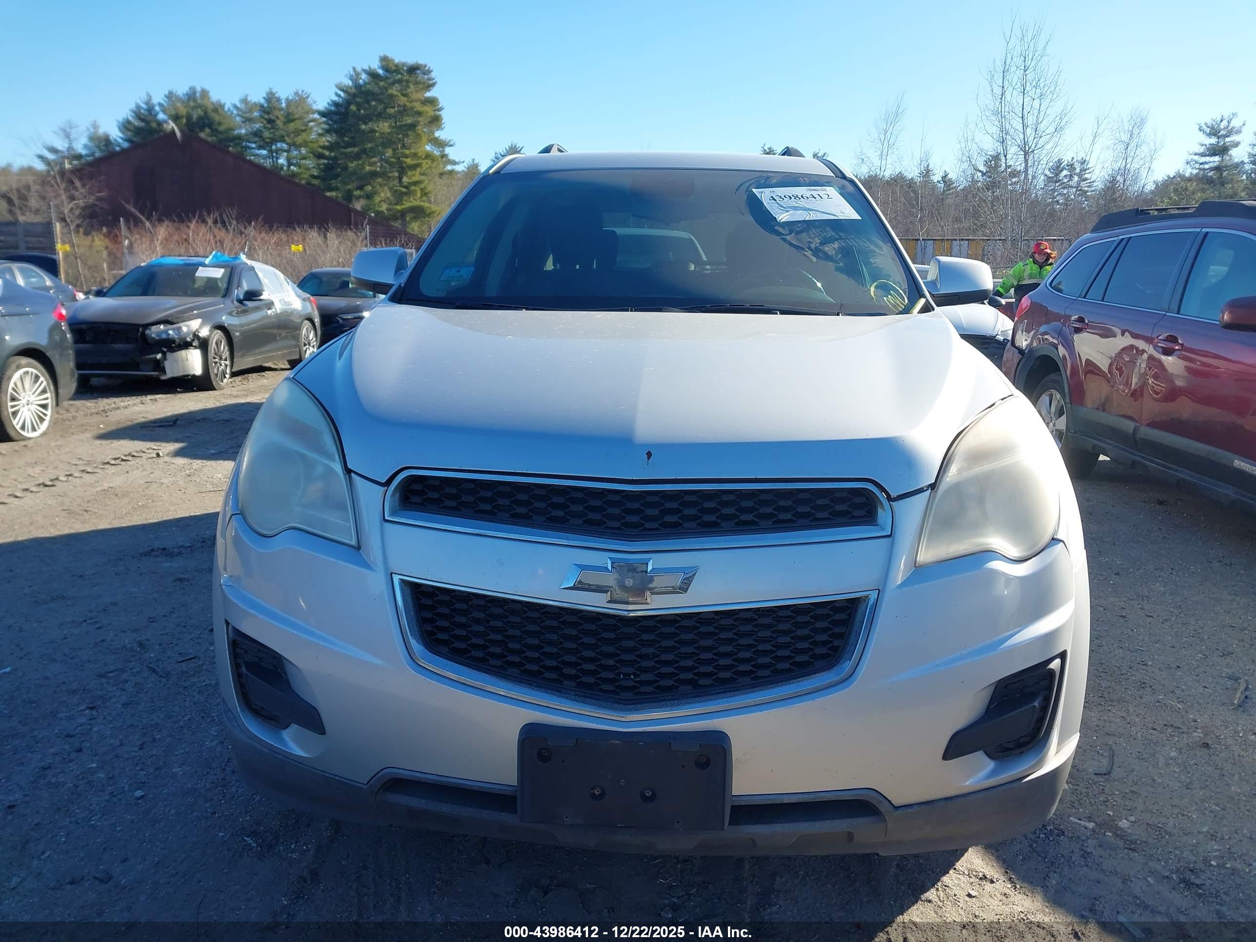 CHEVROLET EQUINOX image 6