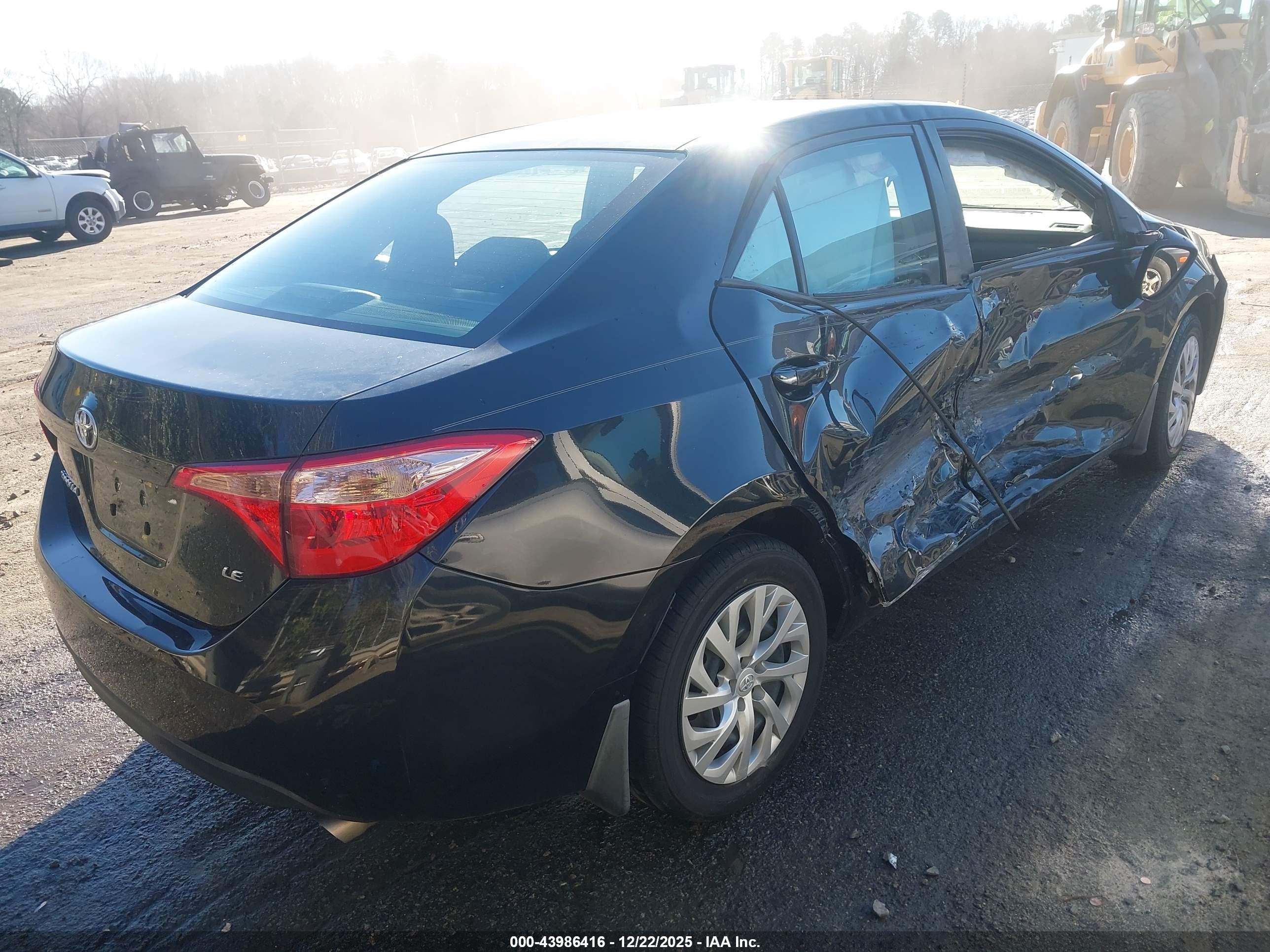 TOYOTA COROLLA image 4